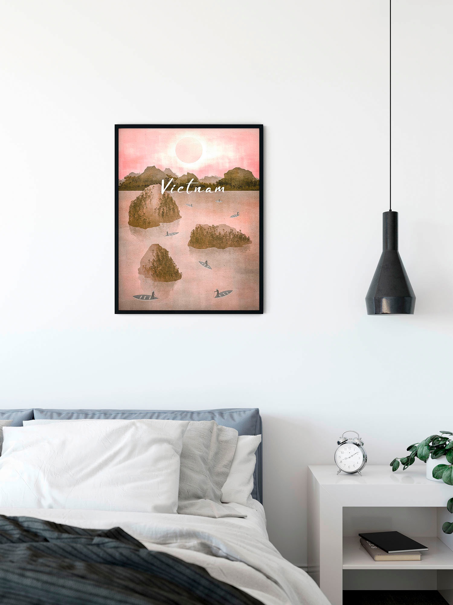 Komar Wandbild »Vintage Travel Vietnam«, (1 St.), Deutsches Premium-Poster Fotopapier mit seidenmatter Oberfläche und hoher Lichtbeständigkeit. Für fotorealistische Drucke mit gestochen scharfen Details und hervorragender Farbbrillanz.