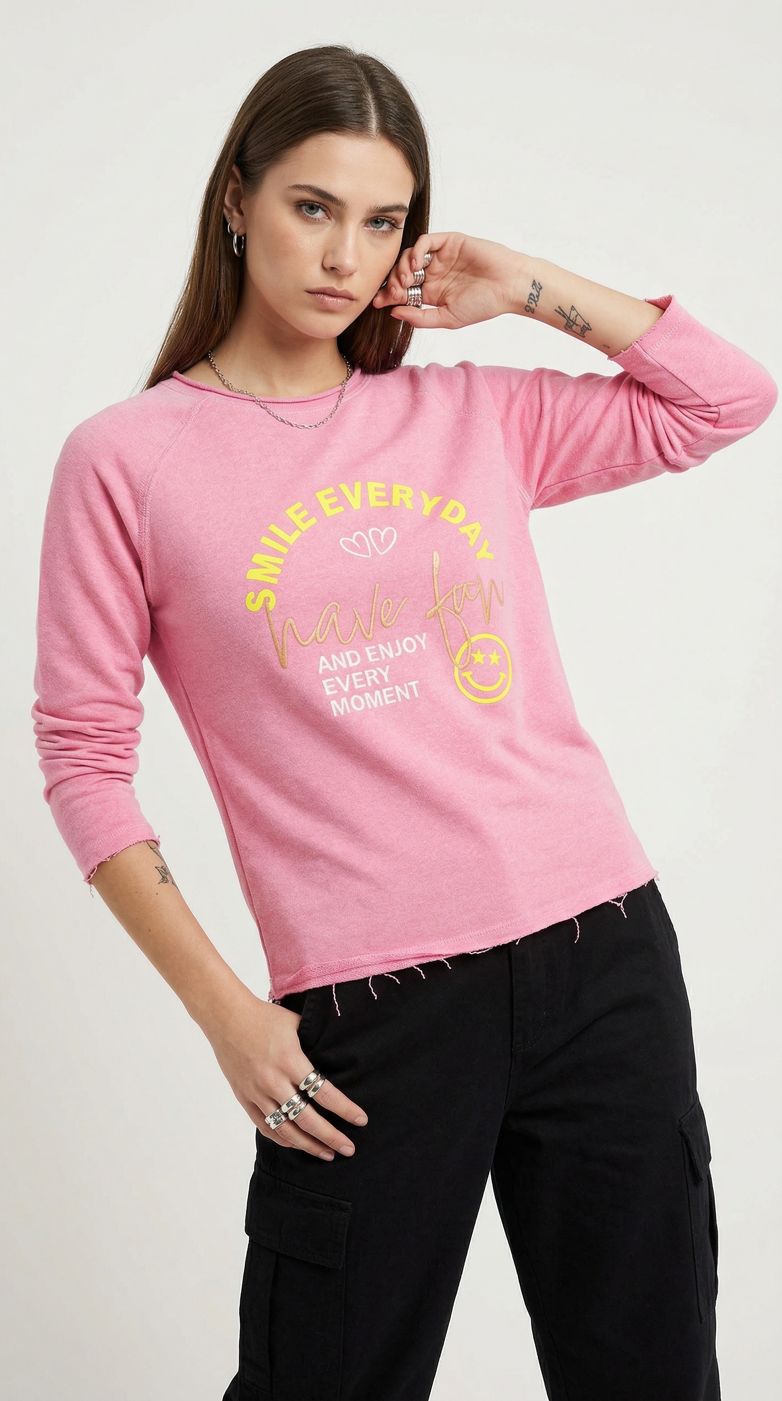 Zwillingsherz Sweatshirt »"Smile Everyday"«, mit Used-Look Kanten und Stickerei
