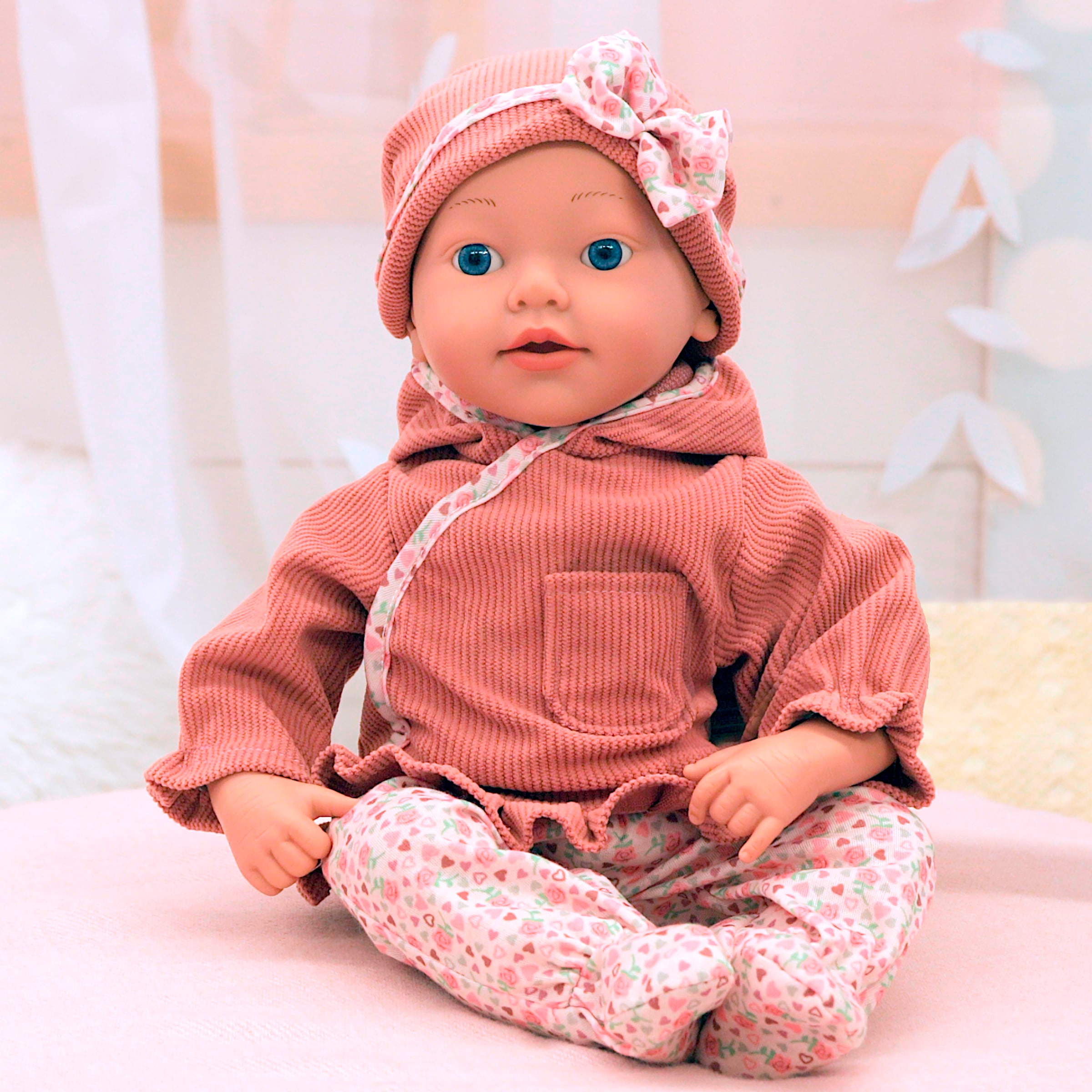 Bayer Babypuppe »Reborn Baby, 38 cm Herzchen braun«