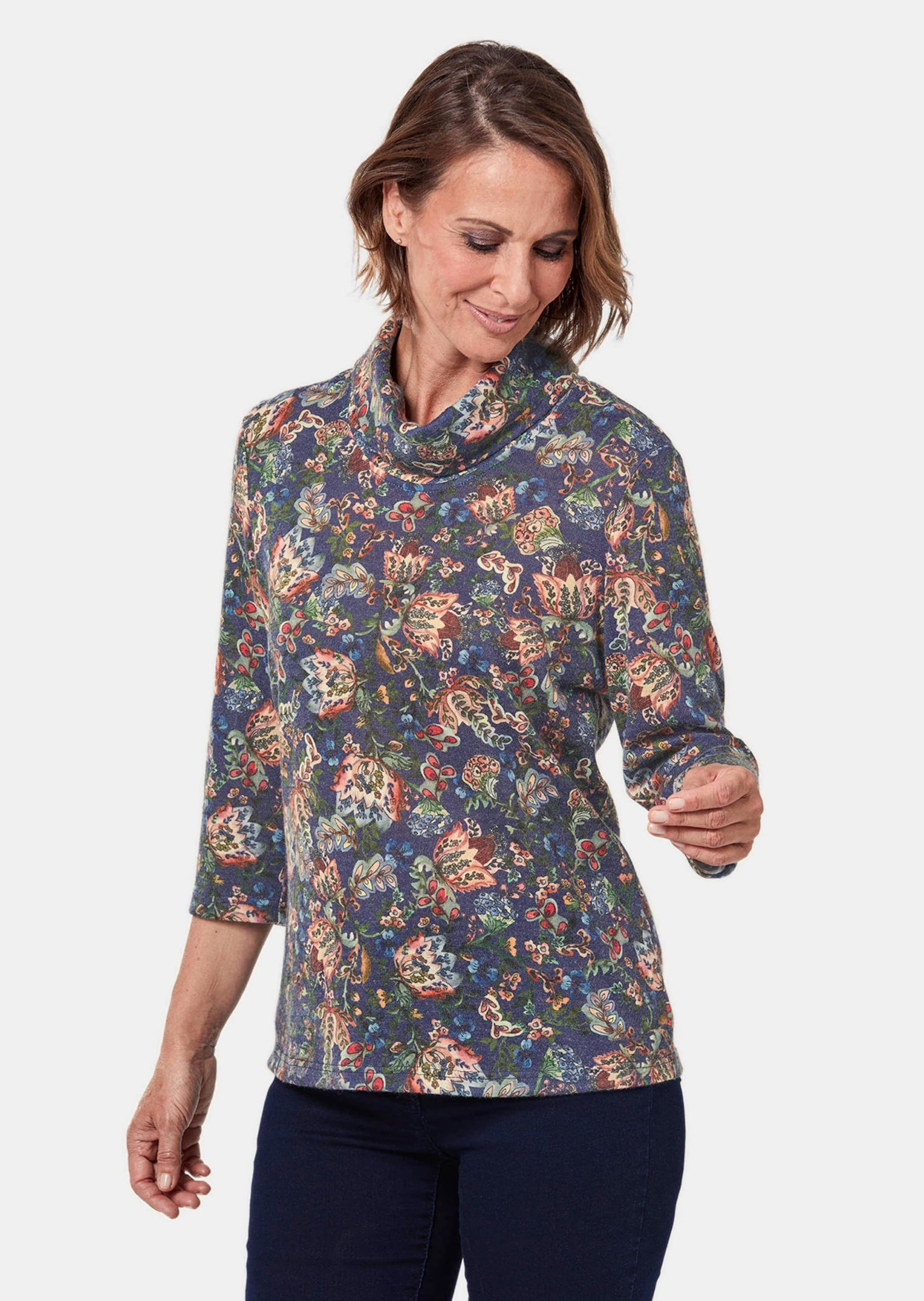 GOLDNER Print-Shirt »Kurzgröße Kurzgröße - Modernes Druckshirt mit angesagtem Rollkragen«