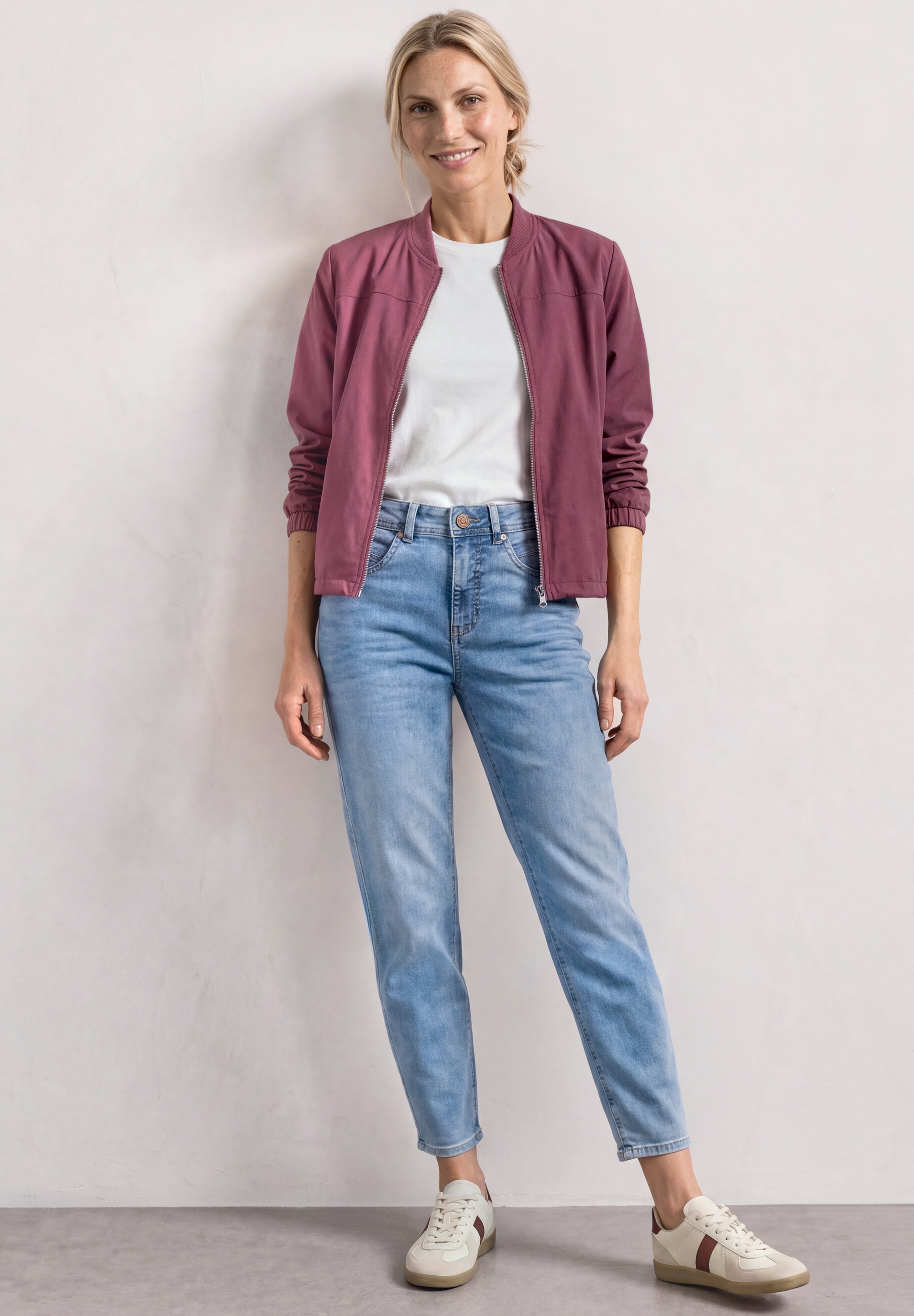 STREET ONE Loose-fit-Jeans »Style Karlie« Barrel Legs / mit Viskose und Stretch
