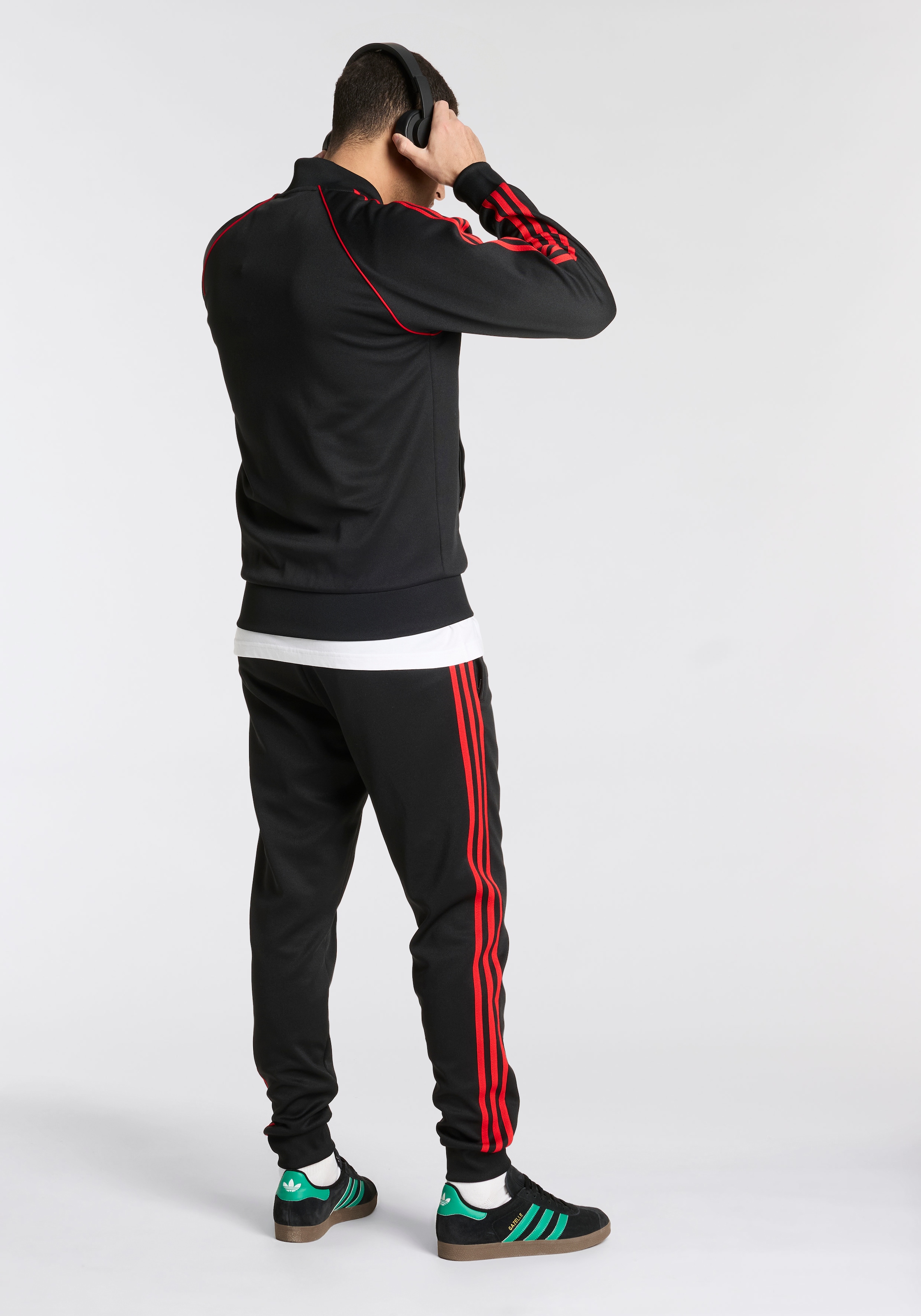 adidas Originals Sporthose »SST TP«, (1 tlg.), Superstar, Retro Look, weiches Material