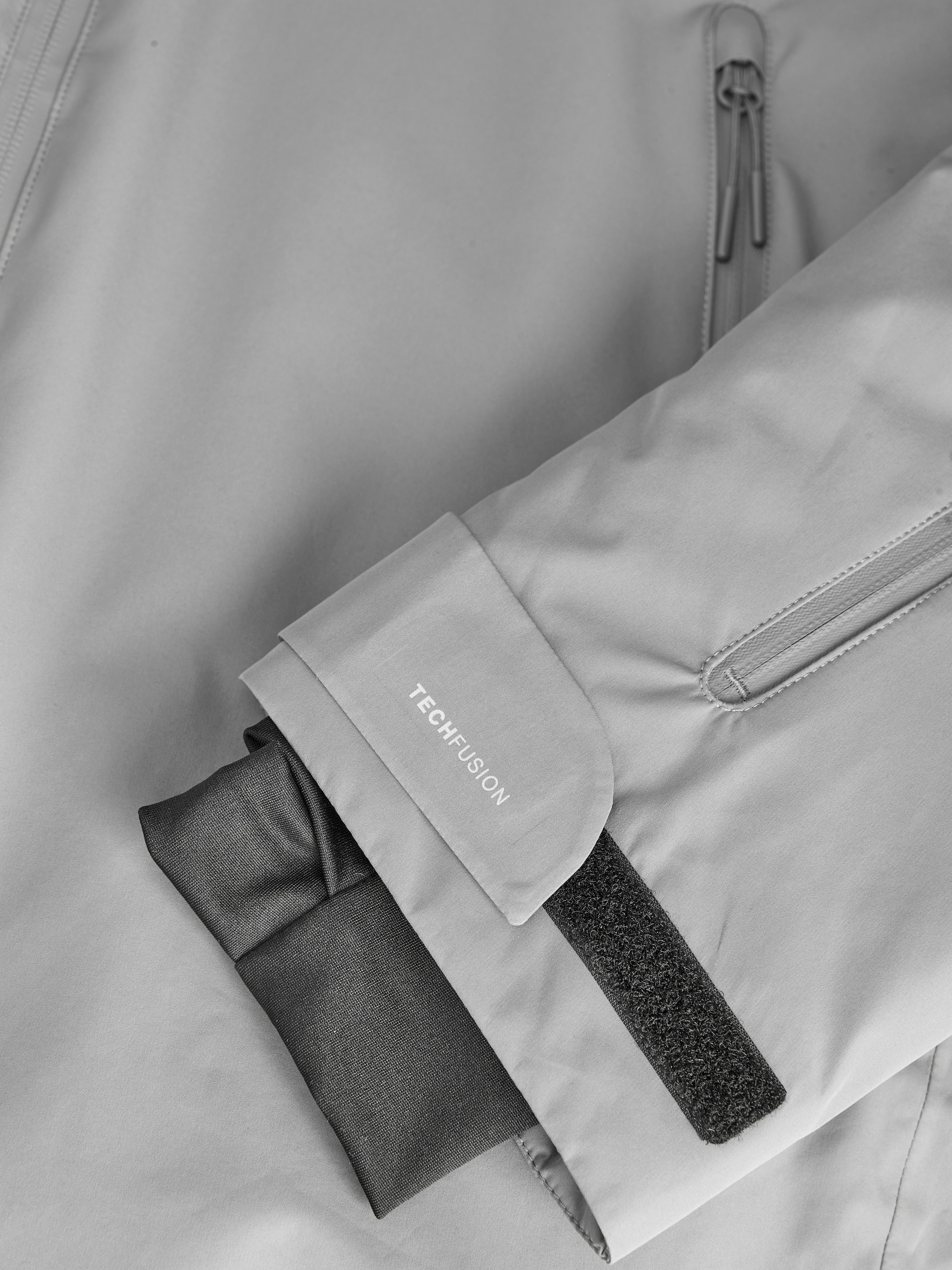 Jack & Jones Outdoorjacke »JCOFUSION TECHNICAL JACKET SN« mit Kapuze