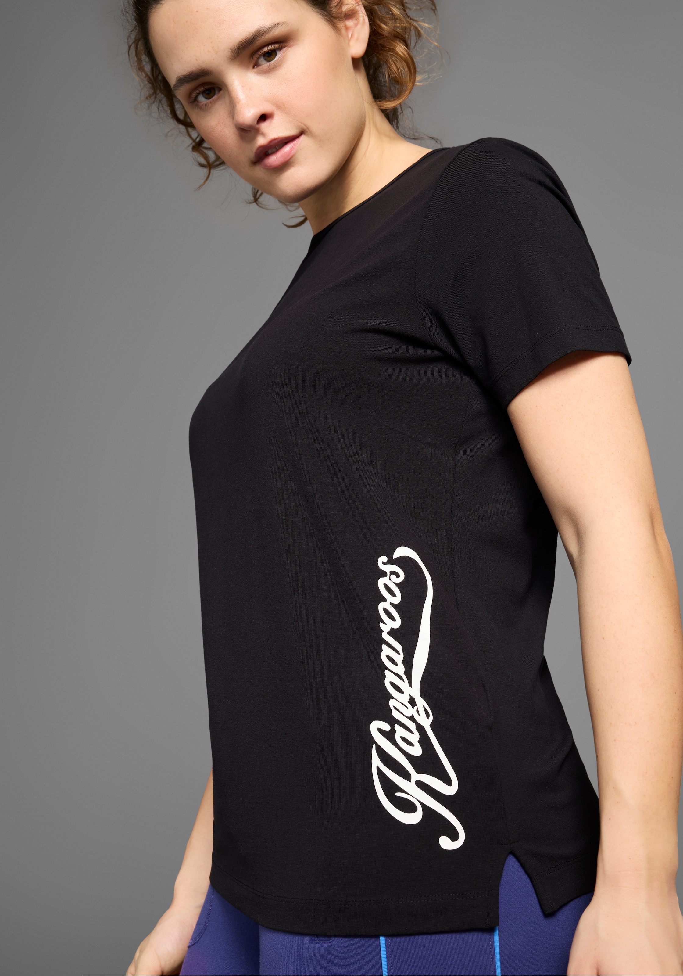 KangaROOS T-Shirt, Kurzarm, figurumspielend, unifarben, Rundhalsausschnitt, casual