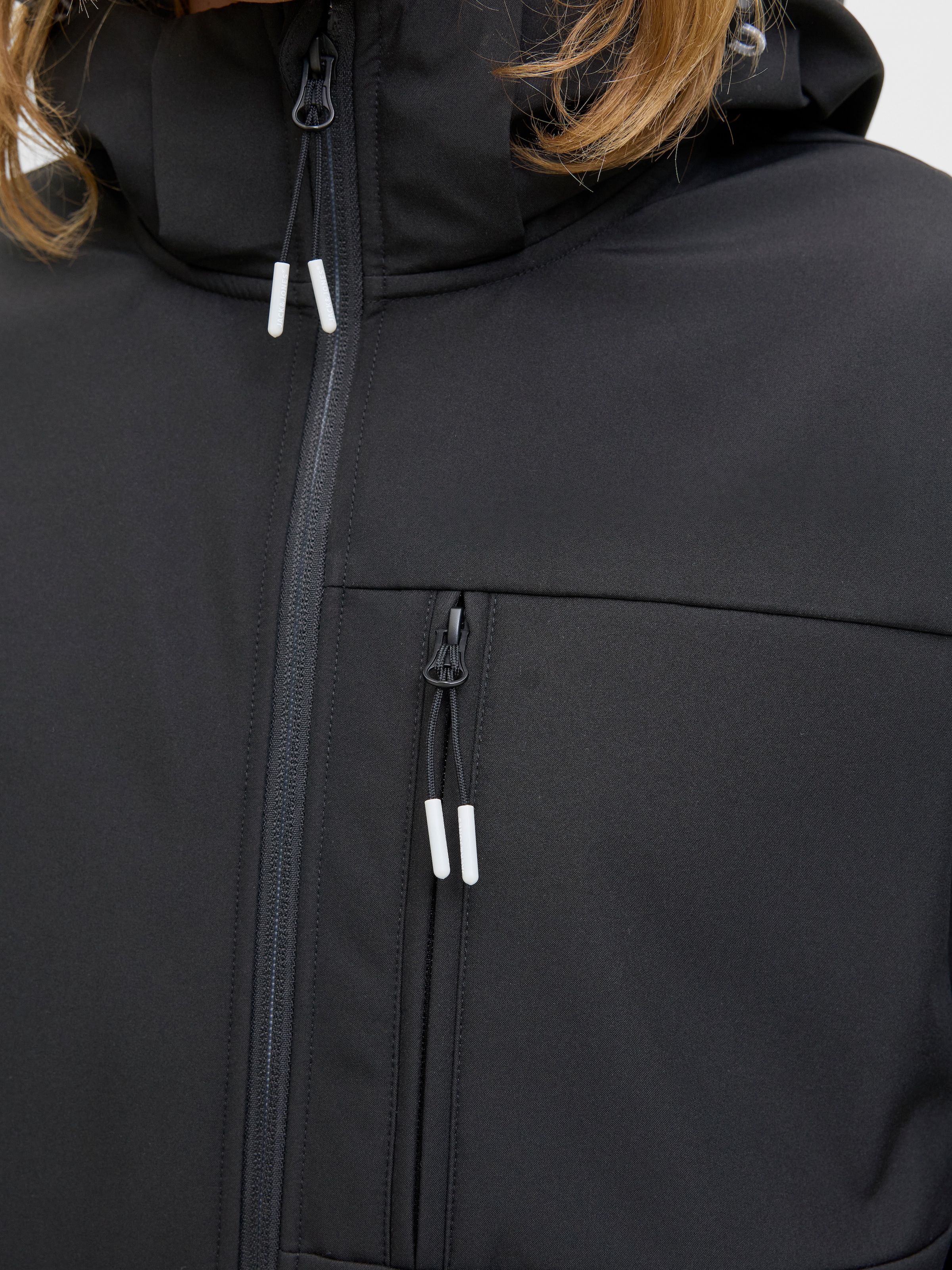 Jack & Jones Softshelljacke »JJTHATCHER SOFTSHELL HOOD«, mit Kapuze