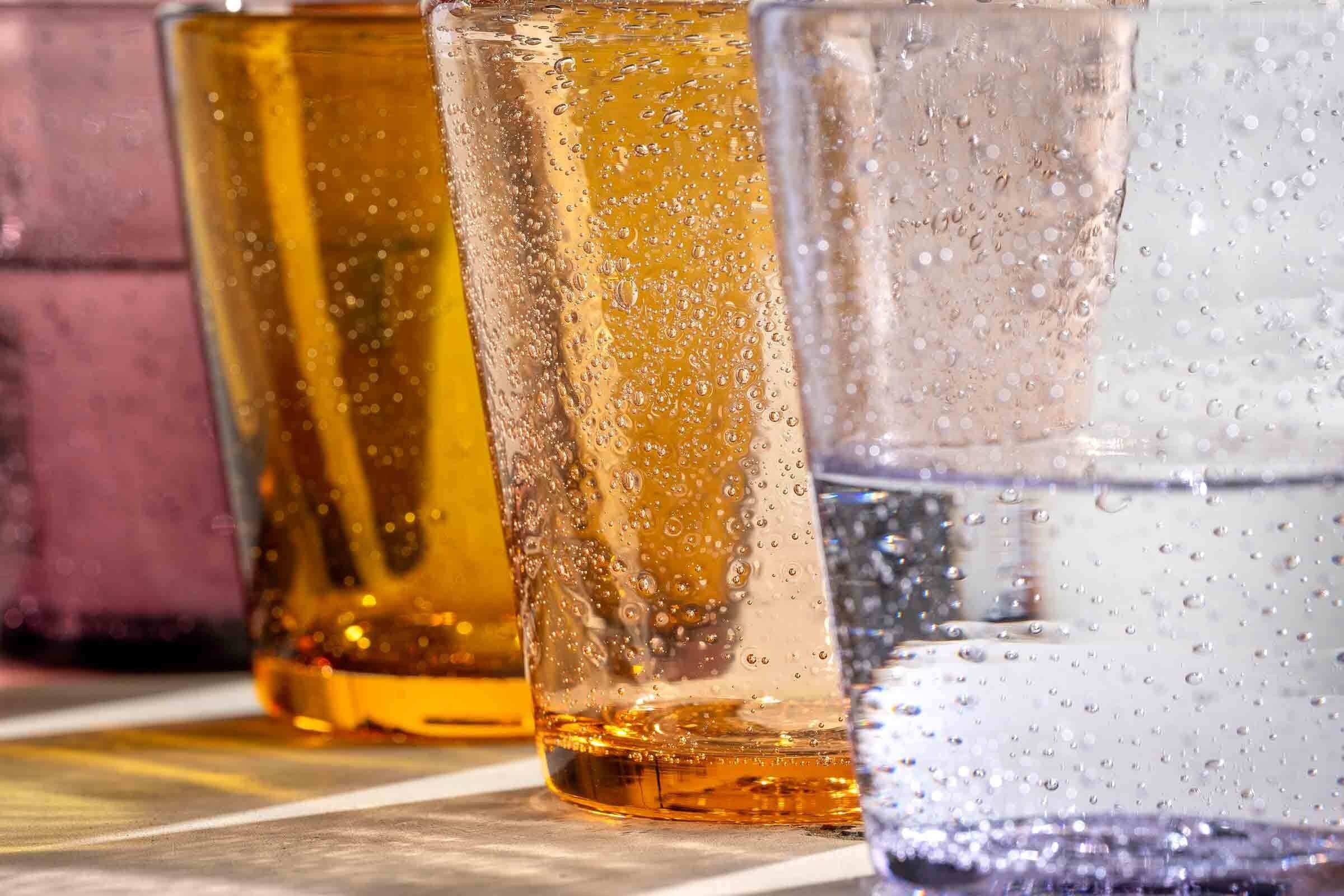 LEONARDO Glas »Trinkglas-Set 4-teilig BURANO 330 ml bunt«