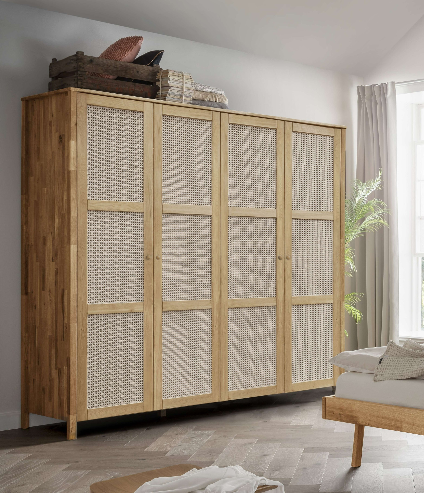 andas Drehtürenschrank »Hällevik Kleiderschrank, Aufbewahrung, Stauraum,«, Türfronten mit Wiener Geflecht, FSC® Zertifizierte massive Eiche