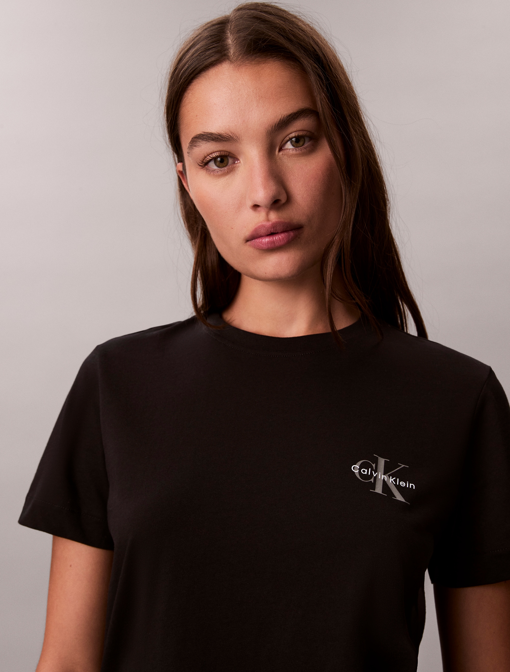 Calvin Klein Jeans T-Shirt »A- Logo CN 2 Pack Tee«, (Packung, 2er-Pack), Mit Rundhalsausschnitt