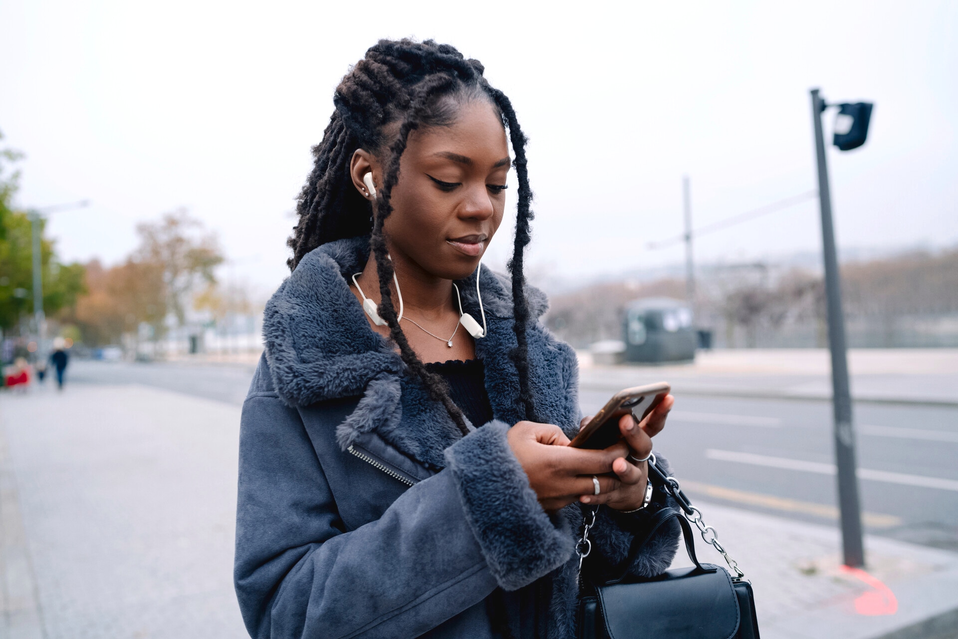 JBL In-Ear-Kopfhörer »Tune 235BT« A2DP Bluetooth Freisprechfunktion