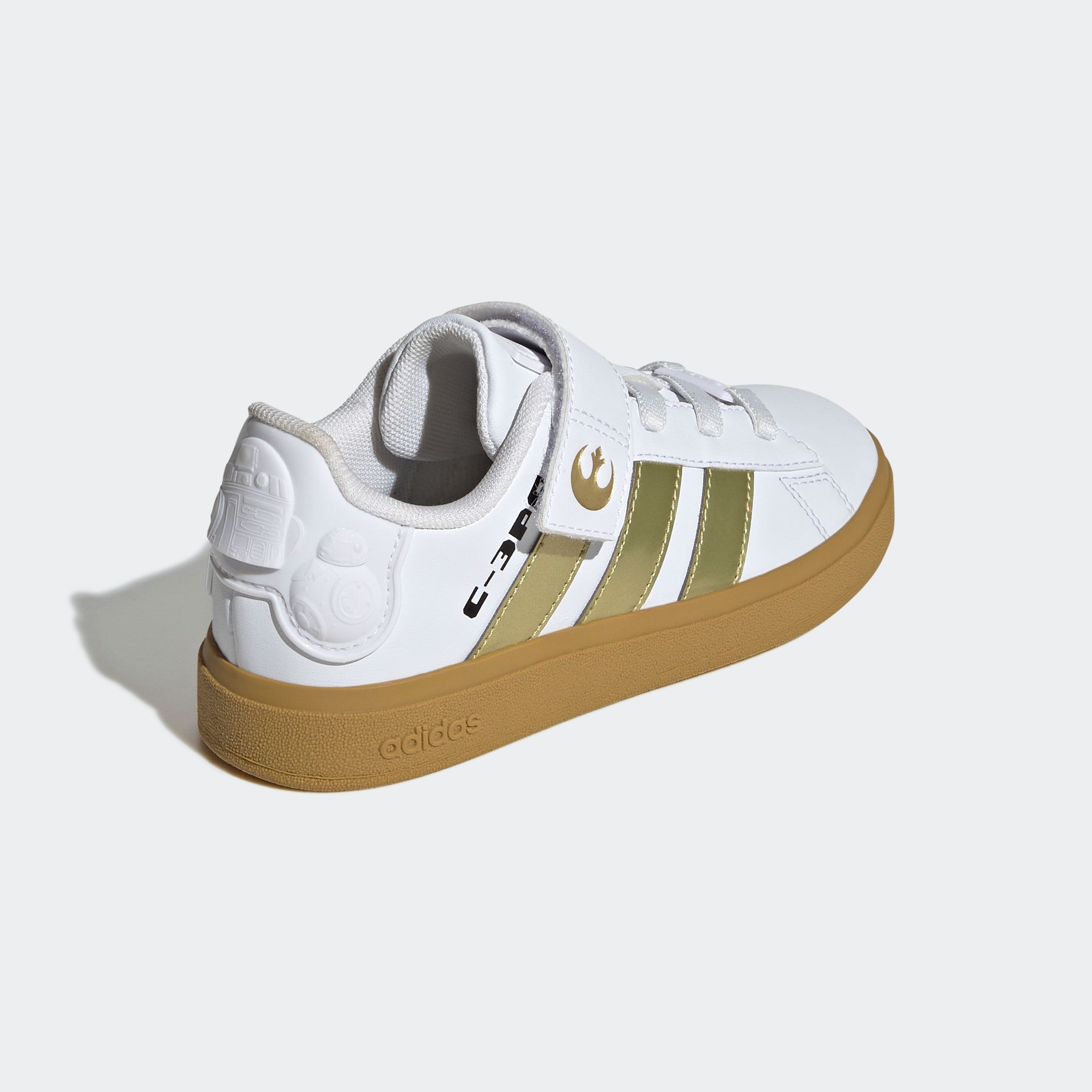 adidas Sportswear Sneaker »ADIDAS X STAR WARS GRAND COURT 2.0«, Design auf den Spuren des adidas Superstar