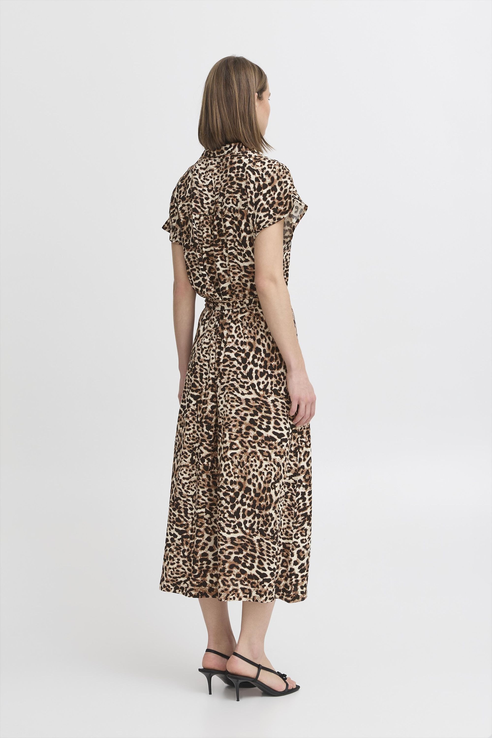 b.young Midikleid »Midikleid BYMMMJOELLA«