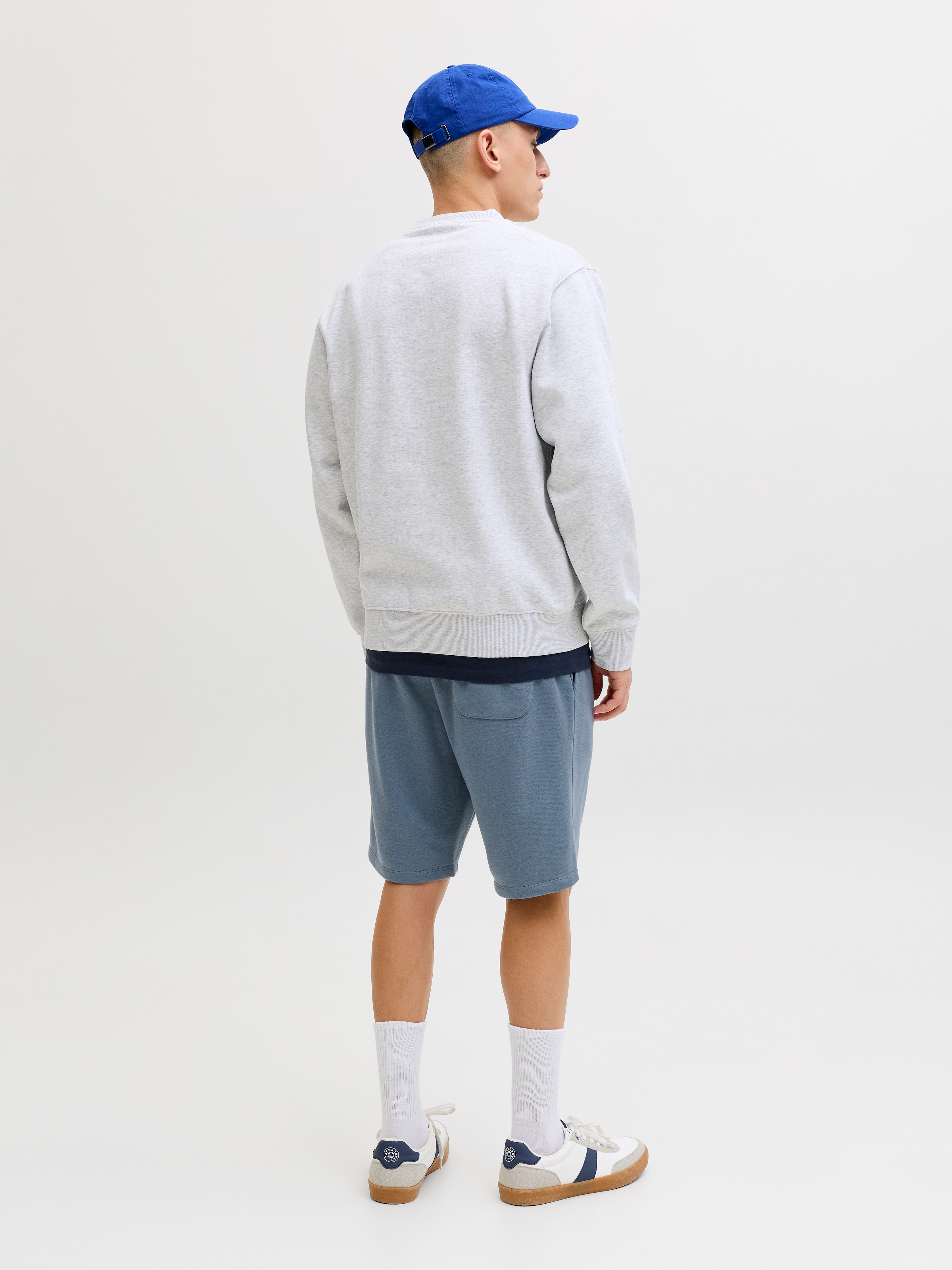 Jack & Jones Sweatshorts »JPSTGORDON mit elastischem Bund«  unifarben, modisch, regular fit, Webstoff