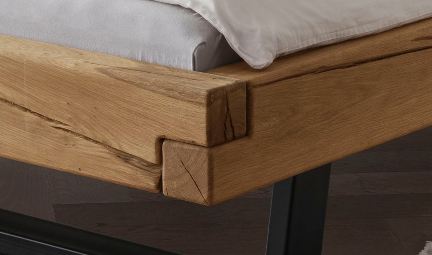 Home affaire Massivholzbett »Ultima«, aus Holz in Balken-Optik mit Metallkufe