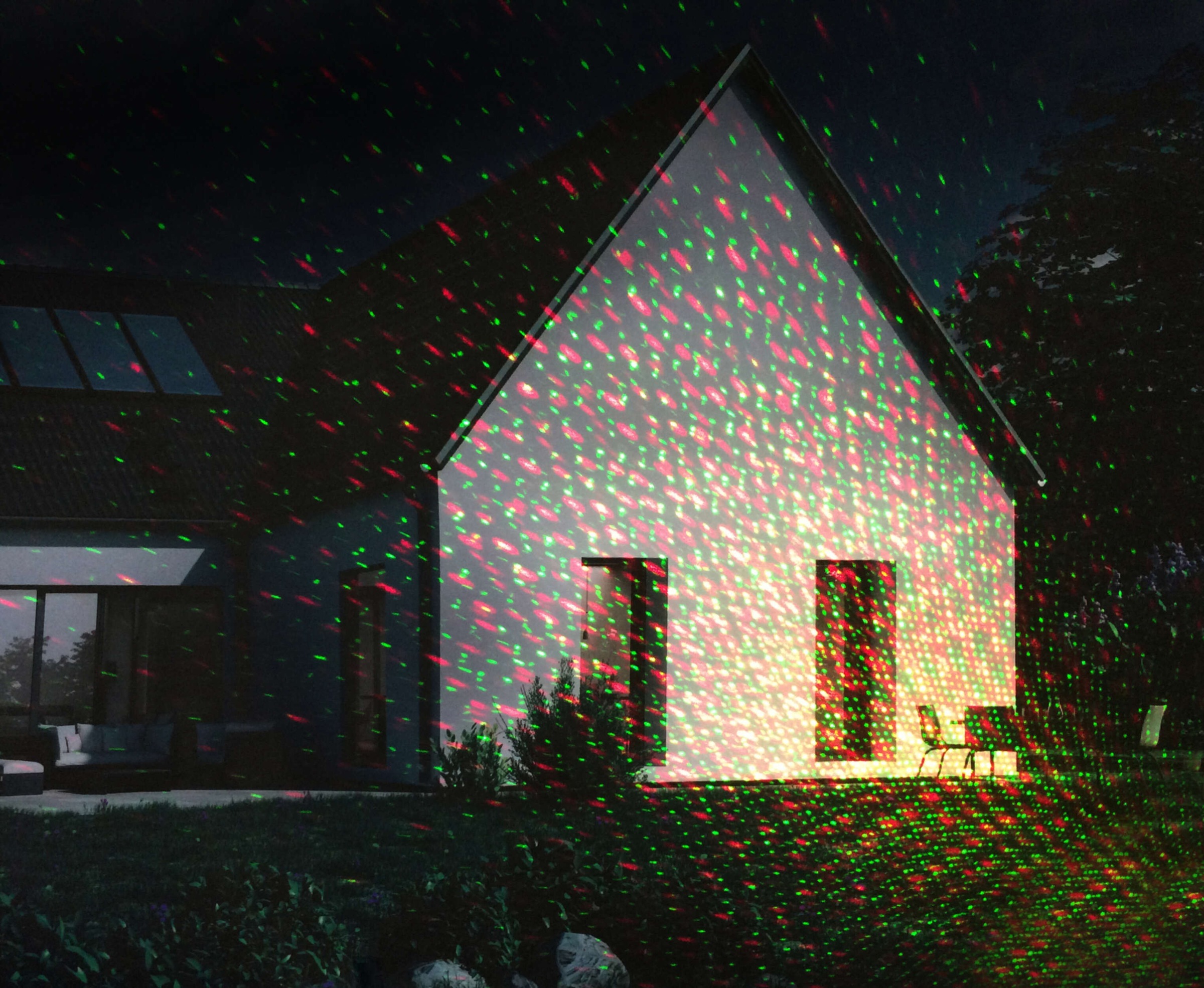 näve Laserstrahler »LED Projektor«, 1 flammig, Leuchtmittel LED-Modul | LED fest integriert-Laser, Projektionsfarbe rot und grün, diverse Programme, Funk-Fernbedienung