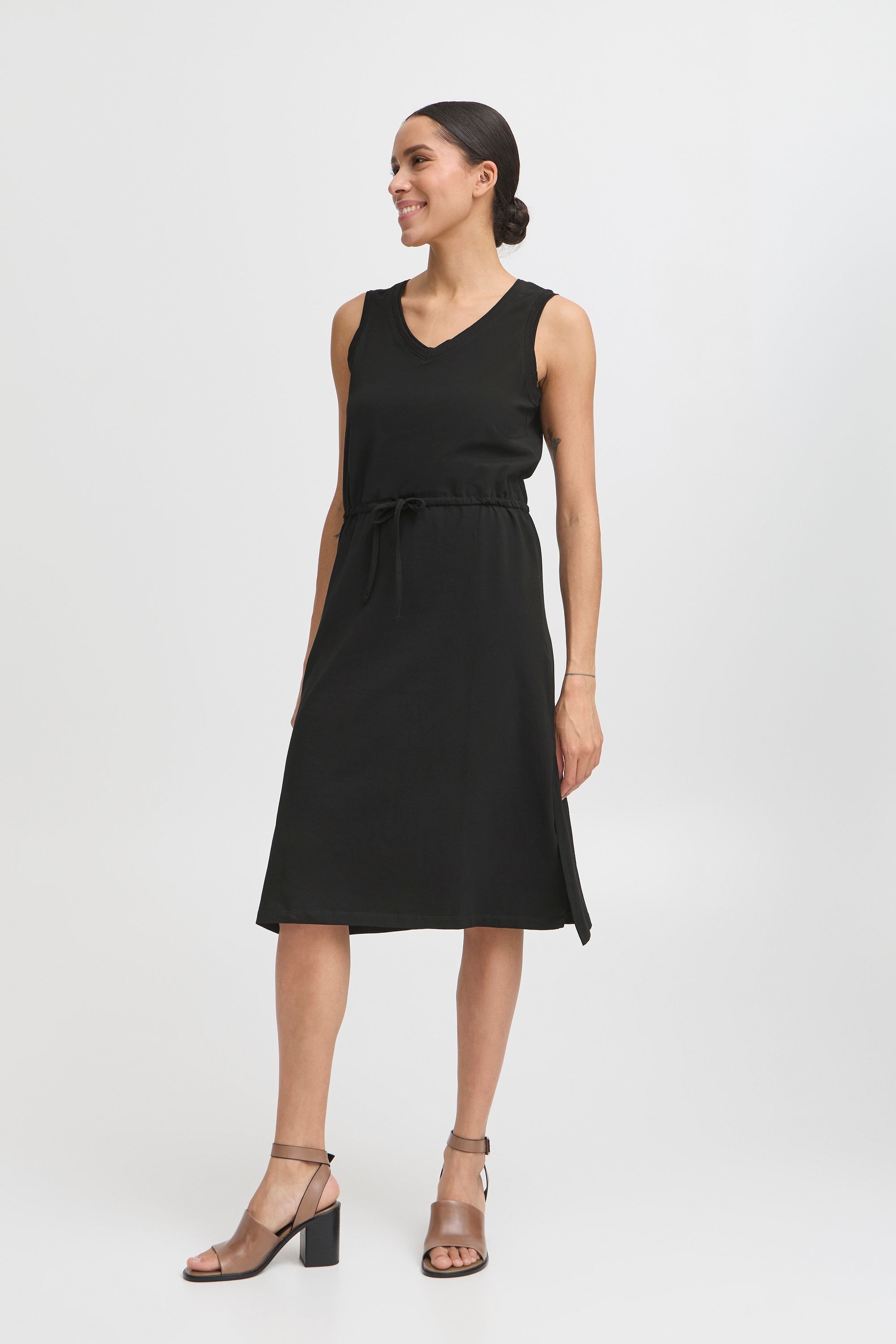b.young Midikleid »Midikleid BYPANDINNA«