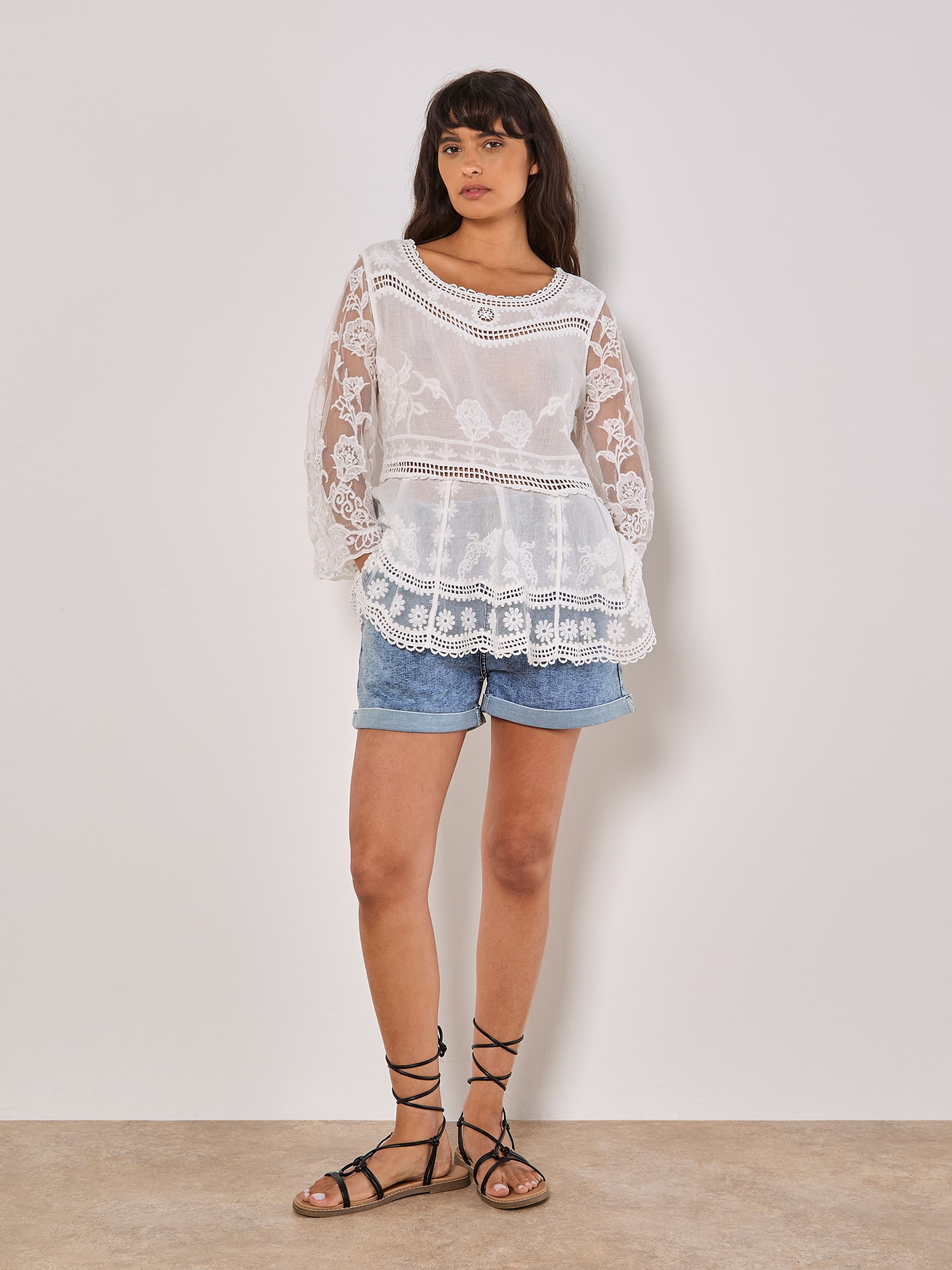 Apricot Blusentop »Besticktes Mesh-Oberteil« in oversized Passform
