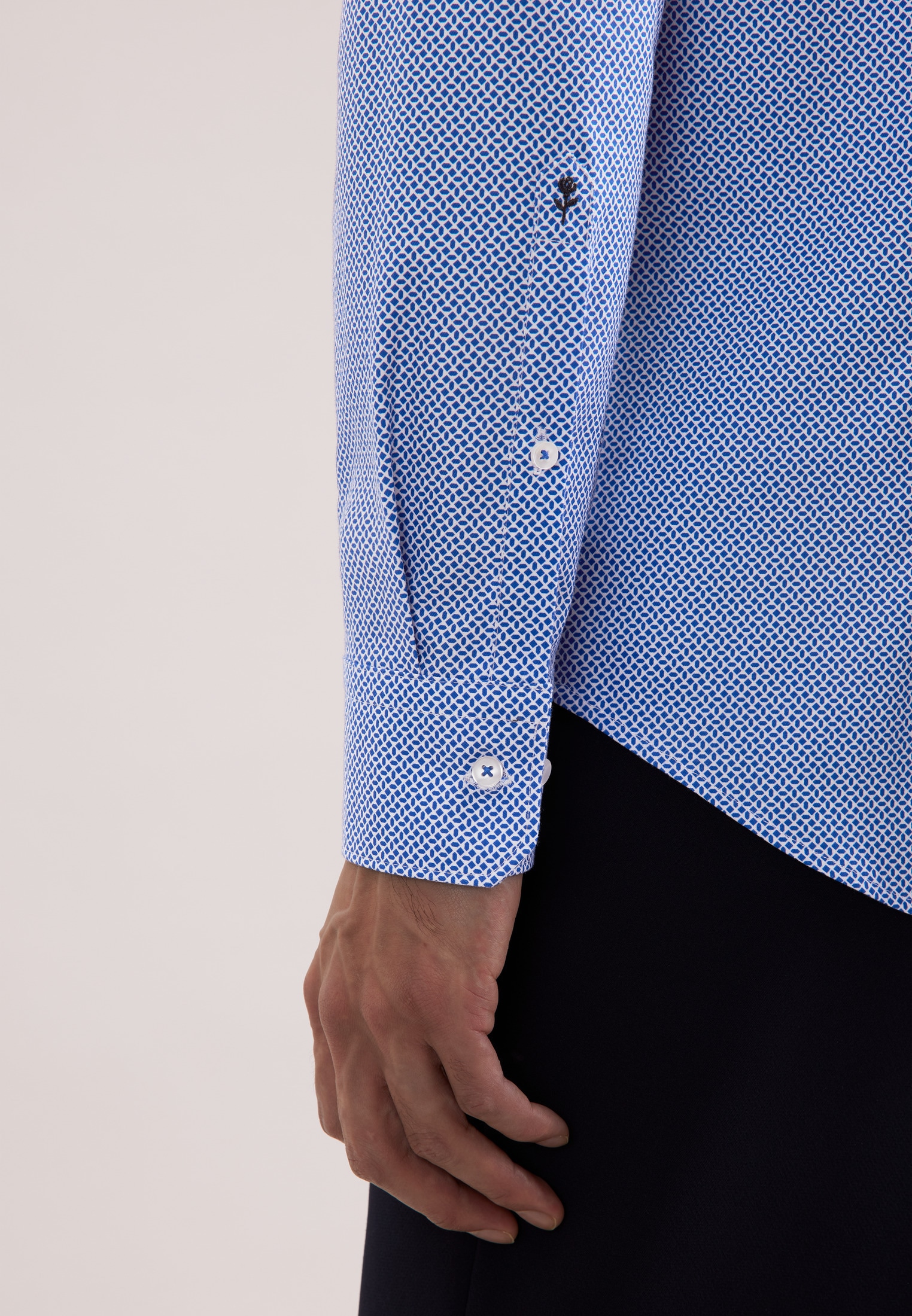 seidensticker Businesshemd »Schwarze Rose« Shaped 1/1 Covered-Button-Down-Kragen Druck