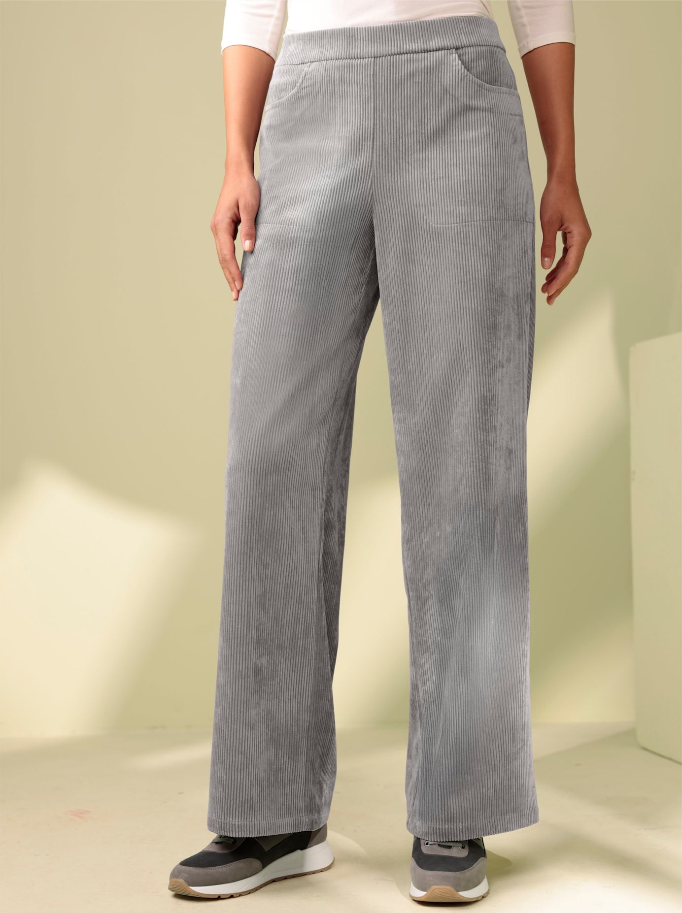 heine Cordhose