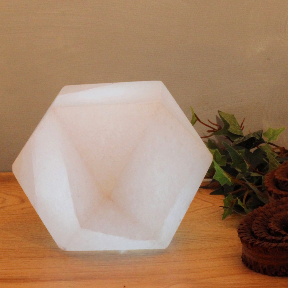 HIMALAYA SALT DREAMS Salzkristall-Tischlampe »Diamant«, Leuchtmittel LED-Modul | LED wechselbar, Handgefertigt aus Salzkristall - jeder Stein ein Unikat