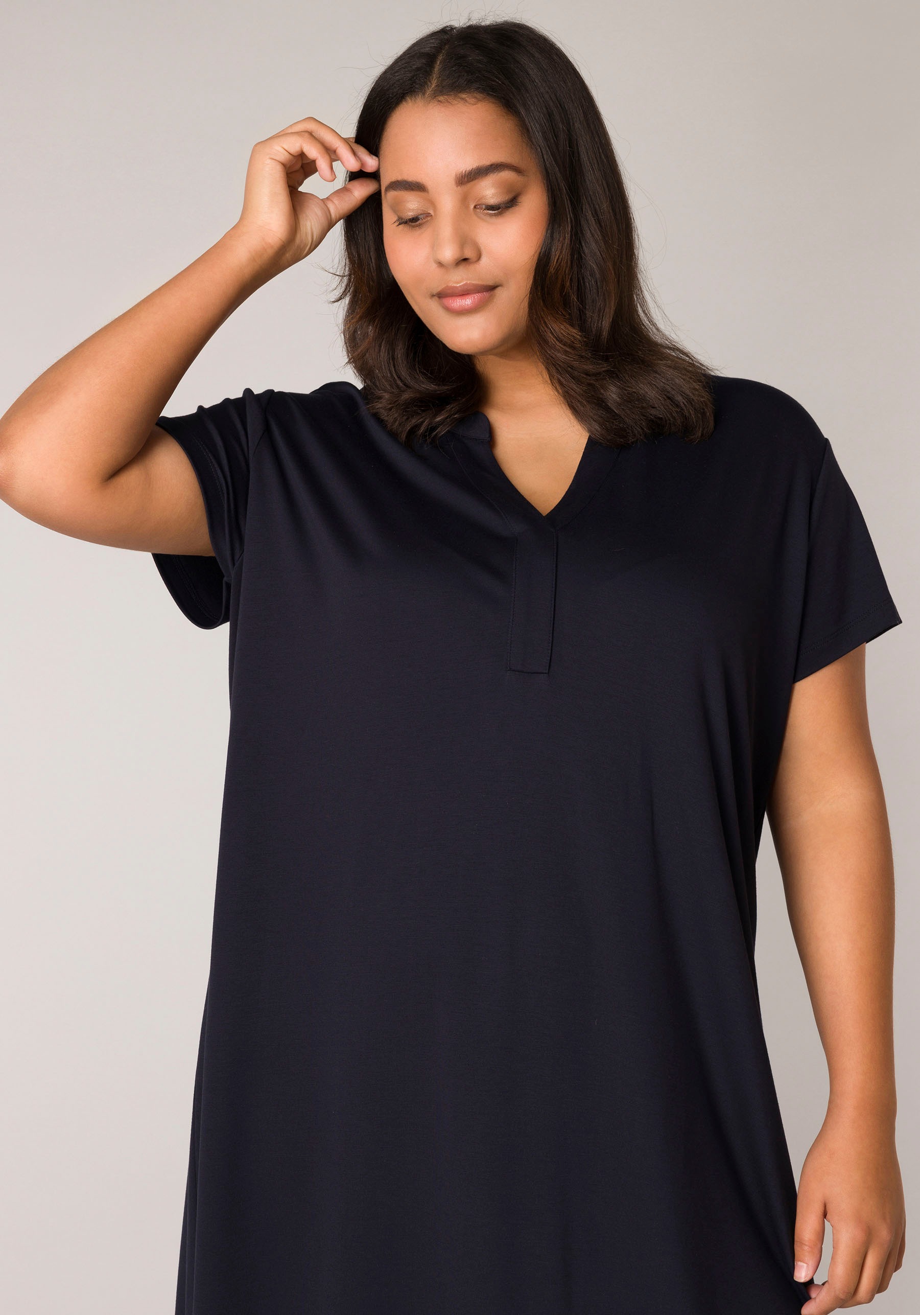Base Level Curvy Blusenkleid »Dress YENTA« mit Bindegürtel NV8238