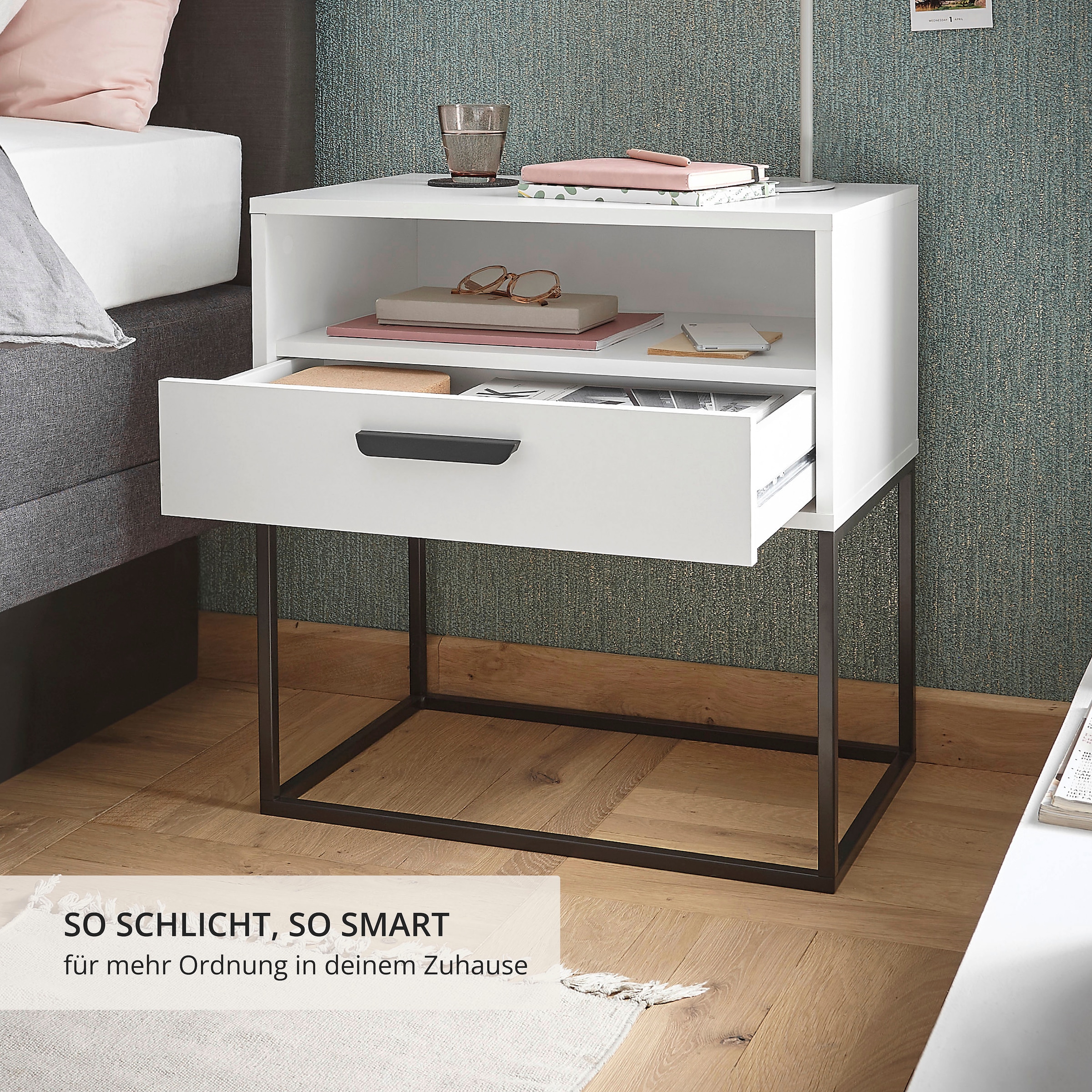Schlafkontor Nachtkommode »Cudro Nachttisch auf Fußgestell« mit einem offenen Fach für schnellen Zugriff