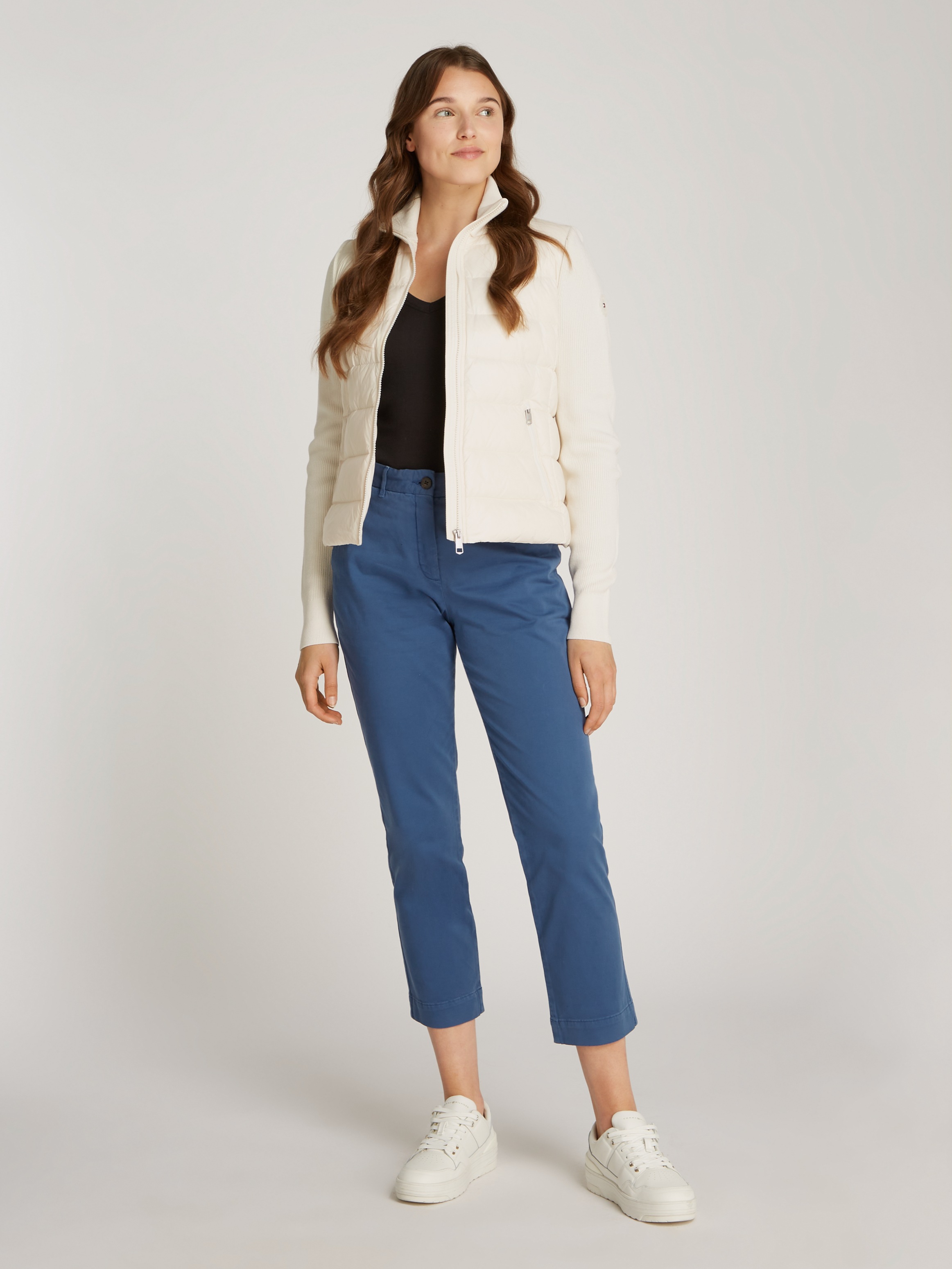 Tommy Hilfiger Steppjacke »LW DOWN FEMININE GLOSS KNIT JKT«, mit leichter Wattierung