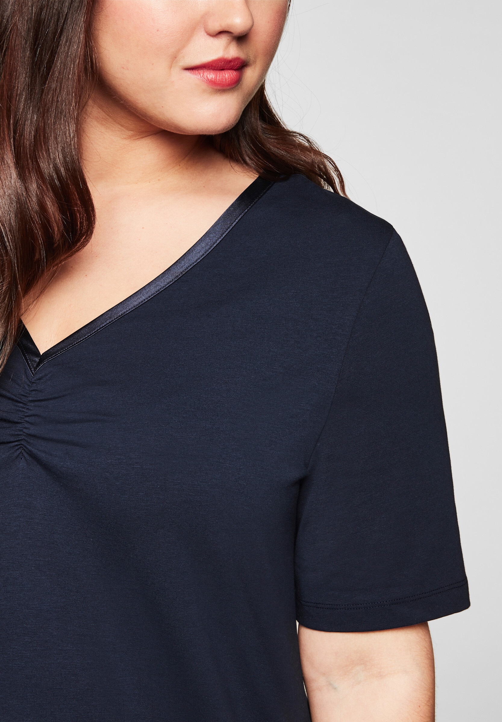 Sheego Longshirt »Longshirt Longshirt mit Raffung«