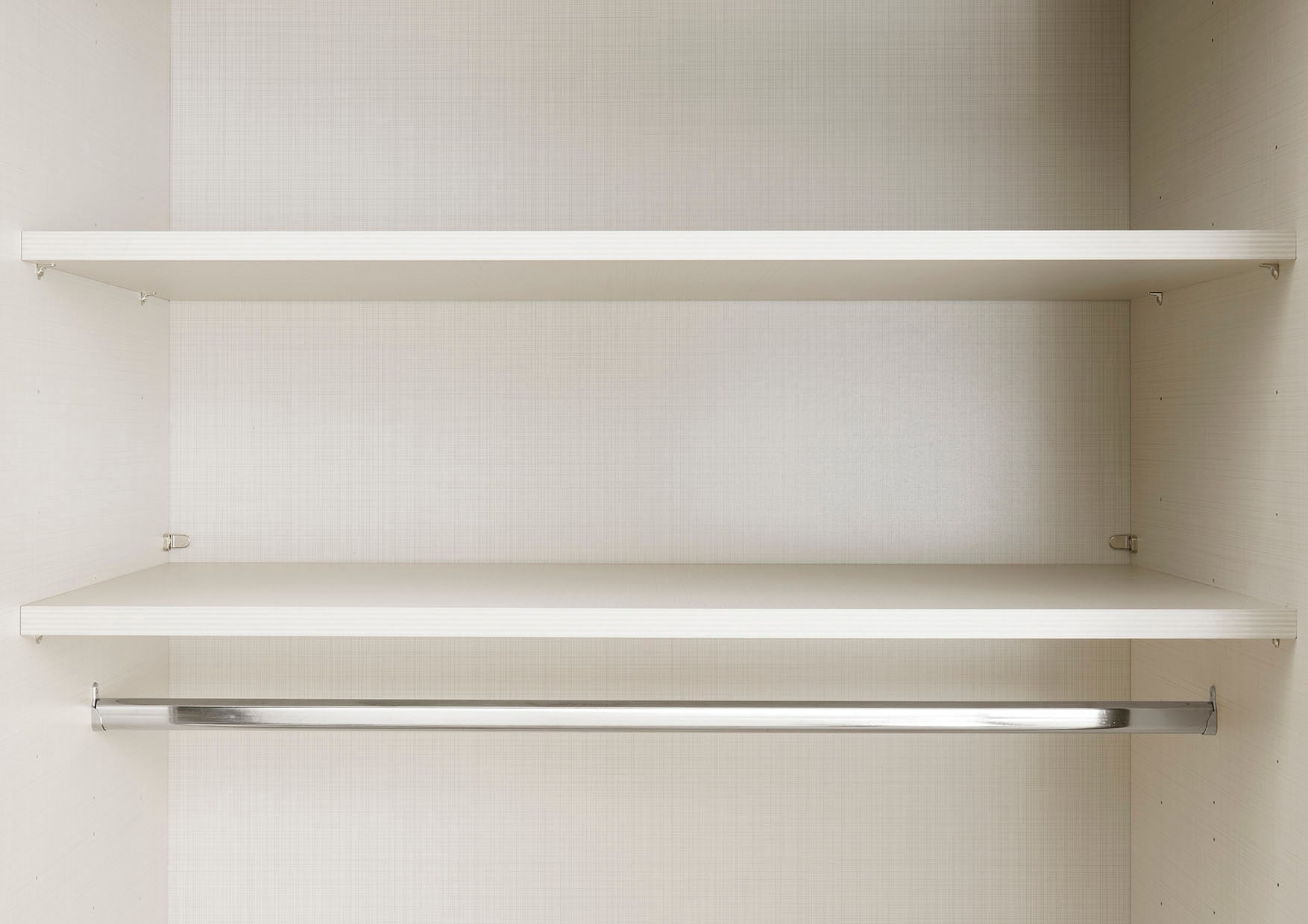 STAUD Schwebetürenschrank »Sonate Rom mit Spiegel, Made in Germany«, Mit vier verschiedenen Ausstattungsvarianten