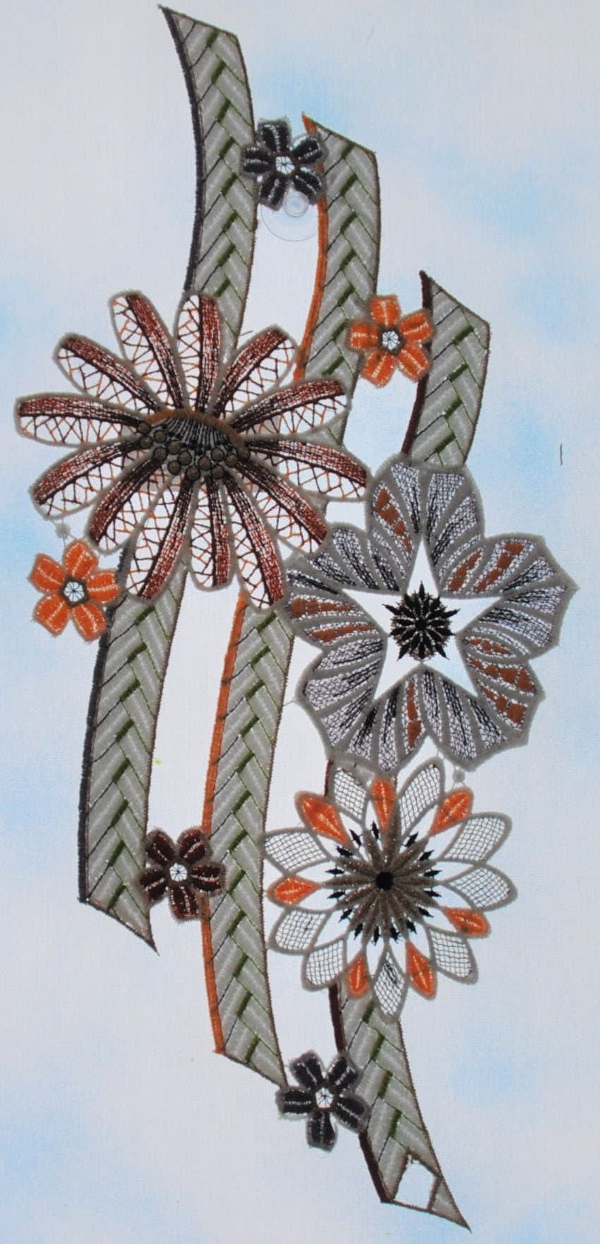 Stickereien Plauen Fensterbild »große Blüten«