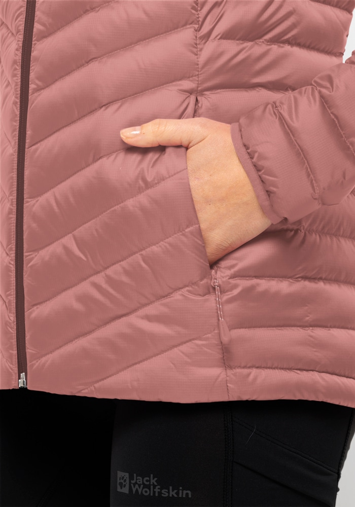 Jack Wolfskin Daunenjacke »PASSAMANI DOWN HOODY W«, mit Kapuze