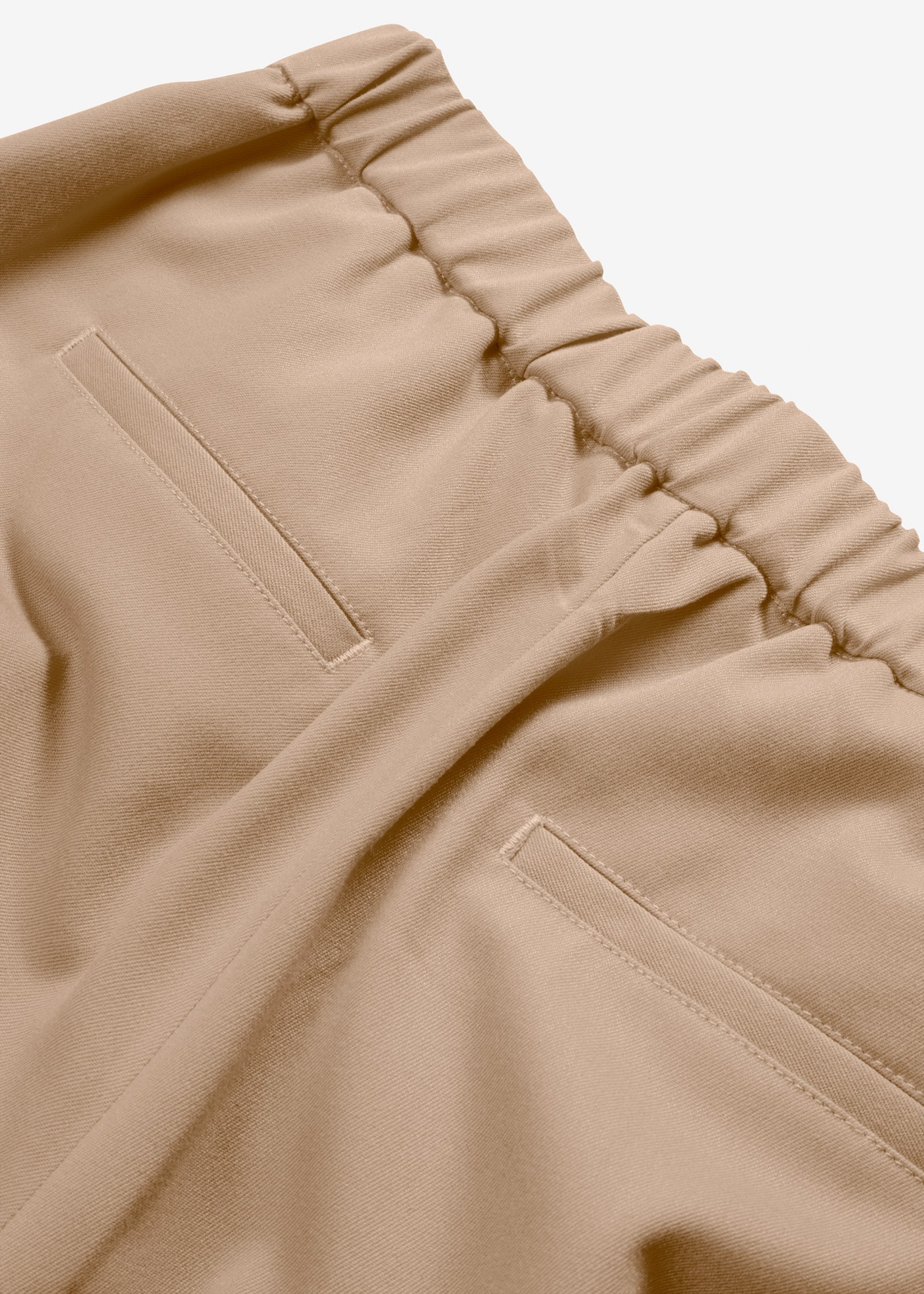 bonprix Bundfaltenhose »Bundfaltenhose«  aus Polyester, Viskose und Elasthan, Loose Fit, festlicher Stil