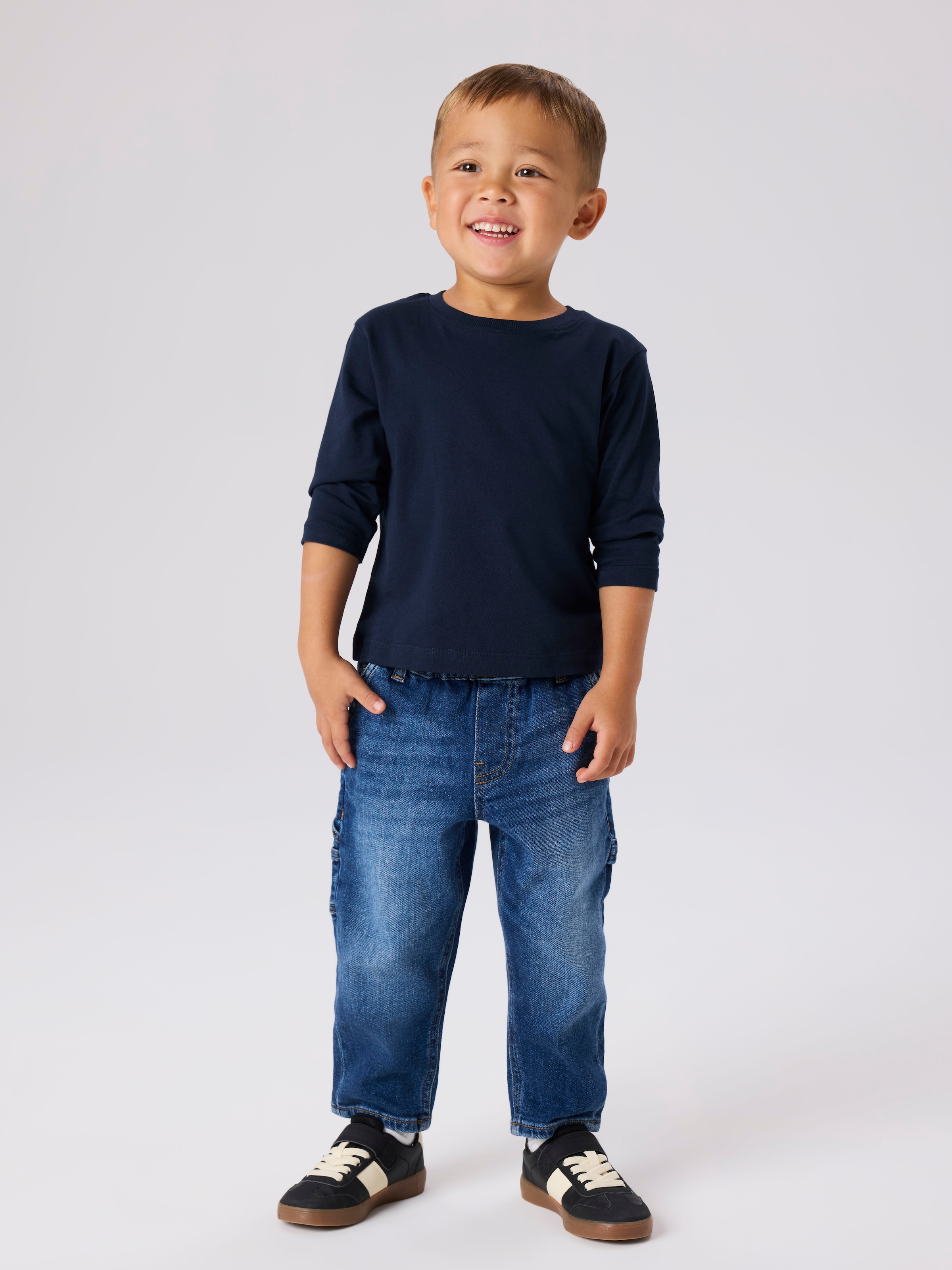 Name It Langarmshirt »NMMVOBBO LS NREG TOP NOOS« in Basic-Form