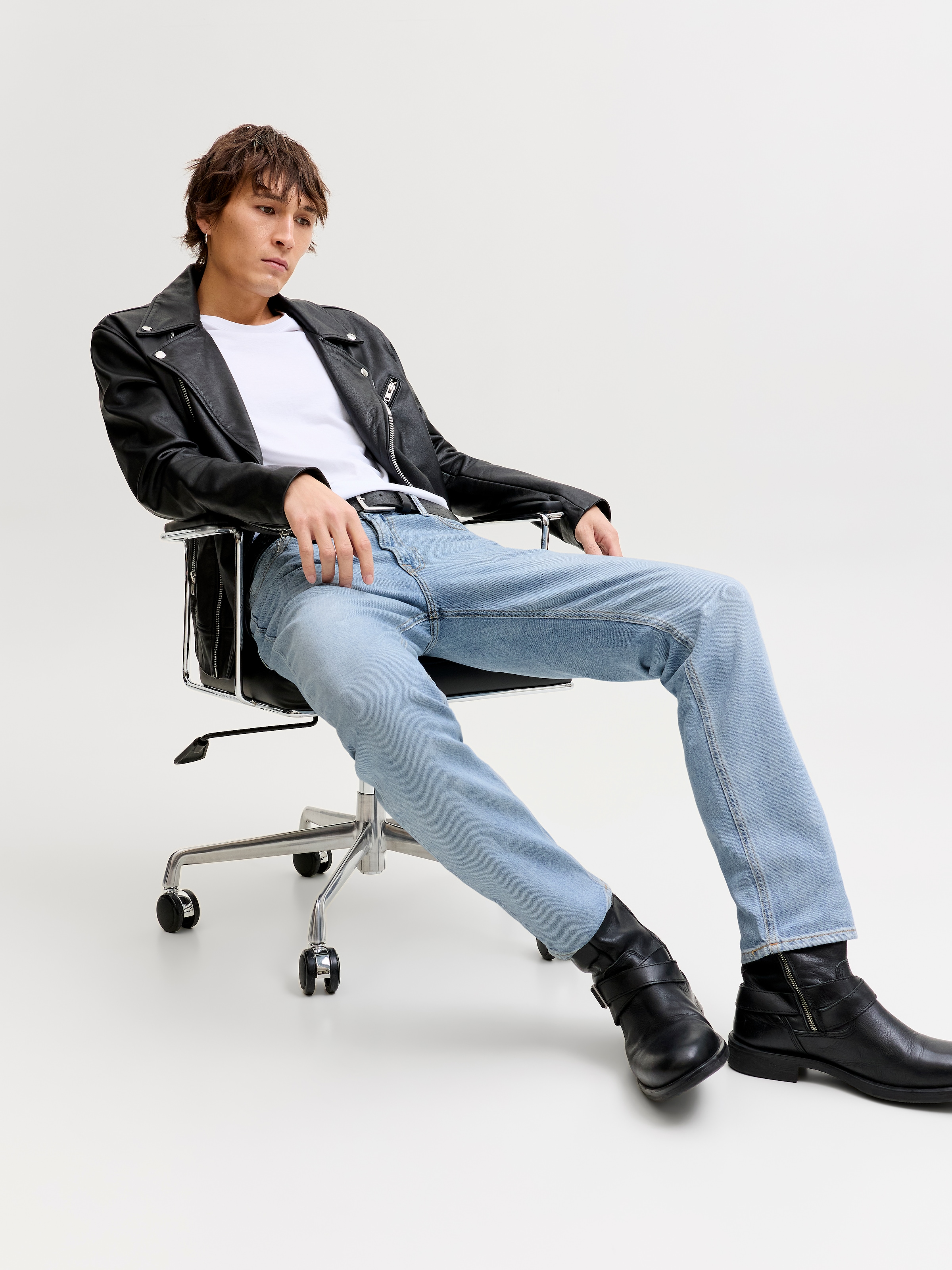 Jack & Jones Regular-fit-Jeans »JJICLARK im Used-Look, Stretchkomfort und niedrige Leibhöhe« Baumwollmischung, regular fit