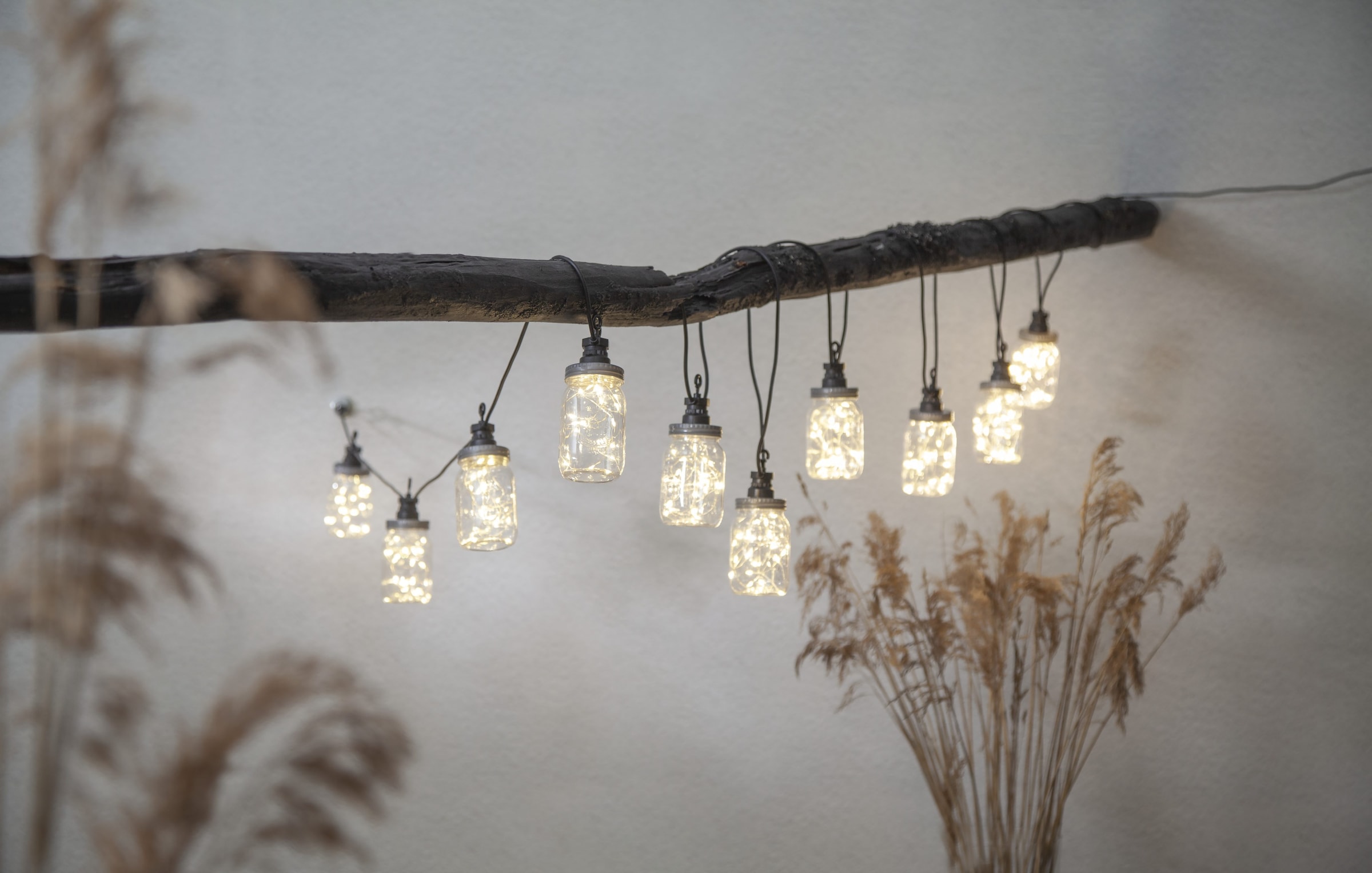 Parforce Traditional Hunting LED-Lichterkette »Circus Bottle« 10 Stk.-flammig ca. 15x6,2 cm, ca. 4,5 m Länge, mit Trafo, outdoor,
Vierfarb-Karton