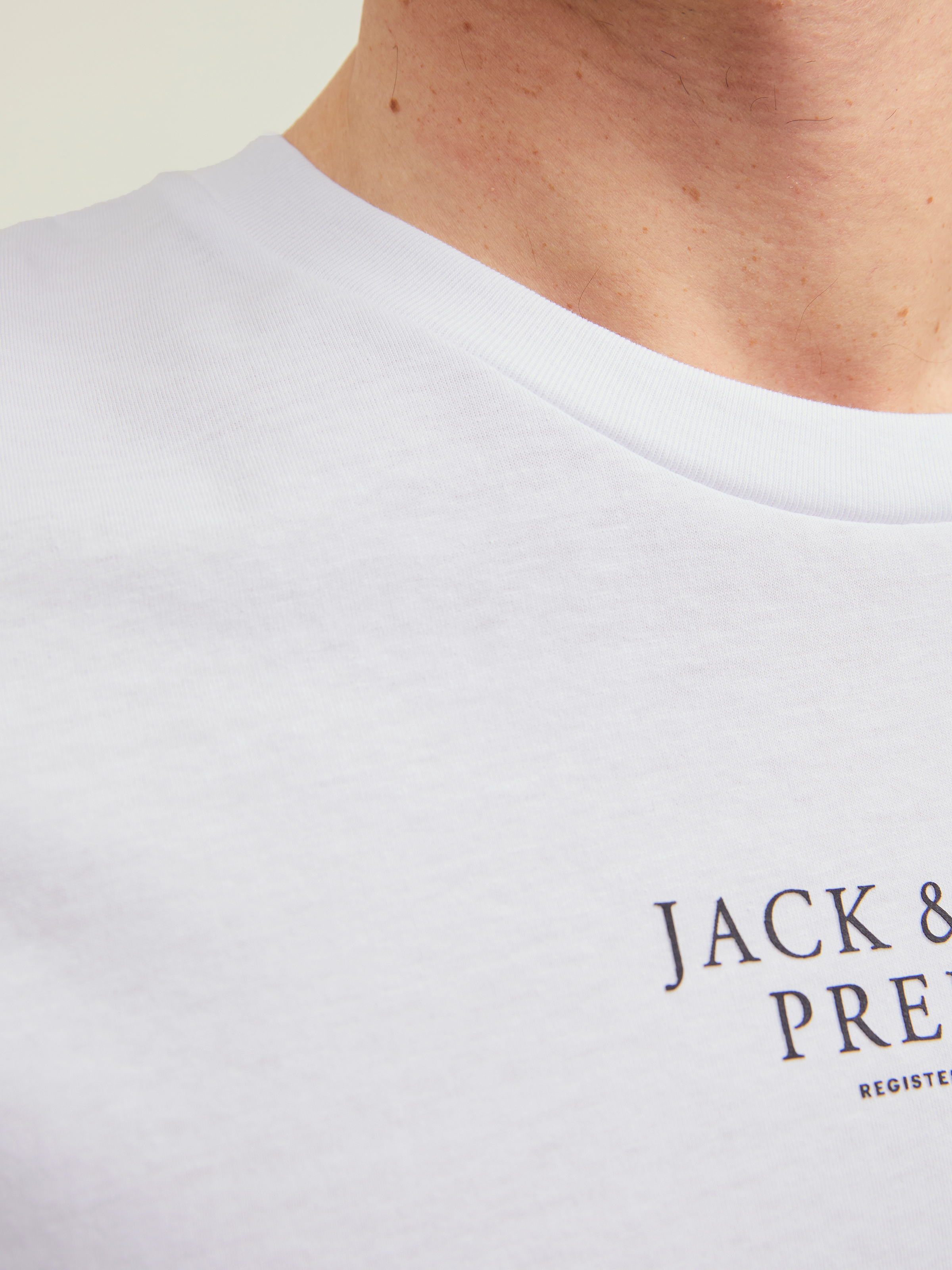 Jack & Jones T-Shirt »BLUARCHIE TEE«
