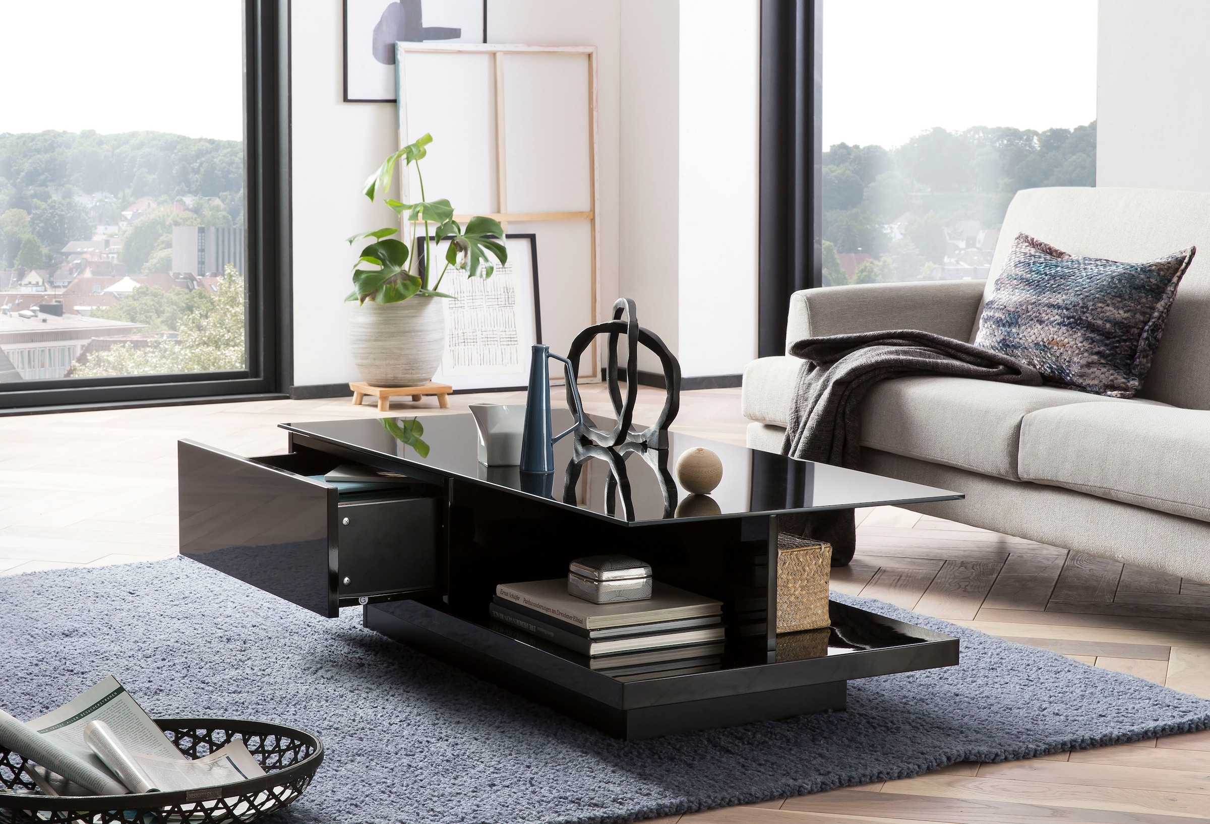 SalesFever Couchtisch, mit Tischplatte aus gehärtetem Kristallglas