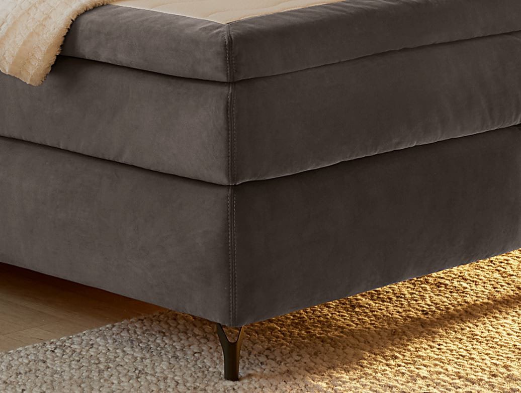Jockenhöfer Gruppe Boxspringbett »Scarlett mit einer hochwertigen 7-Zonen-Tonnentaschenfederkernmatratze«, (H3, H3/H4 oder H4), und einem 9cm Kaltschaum-Topper