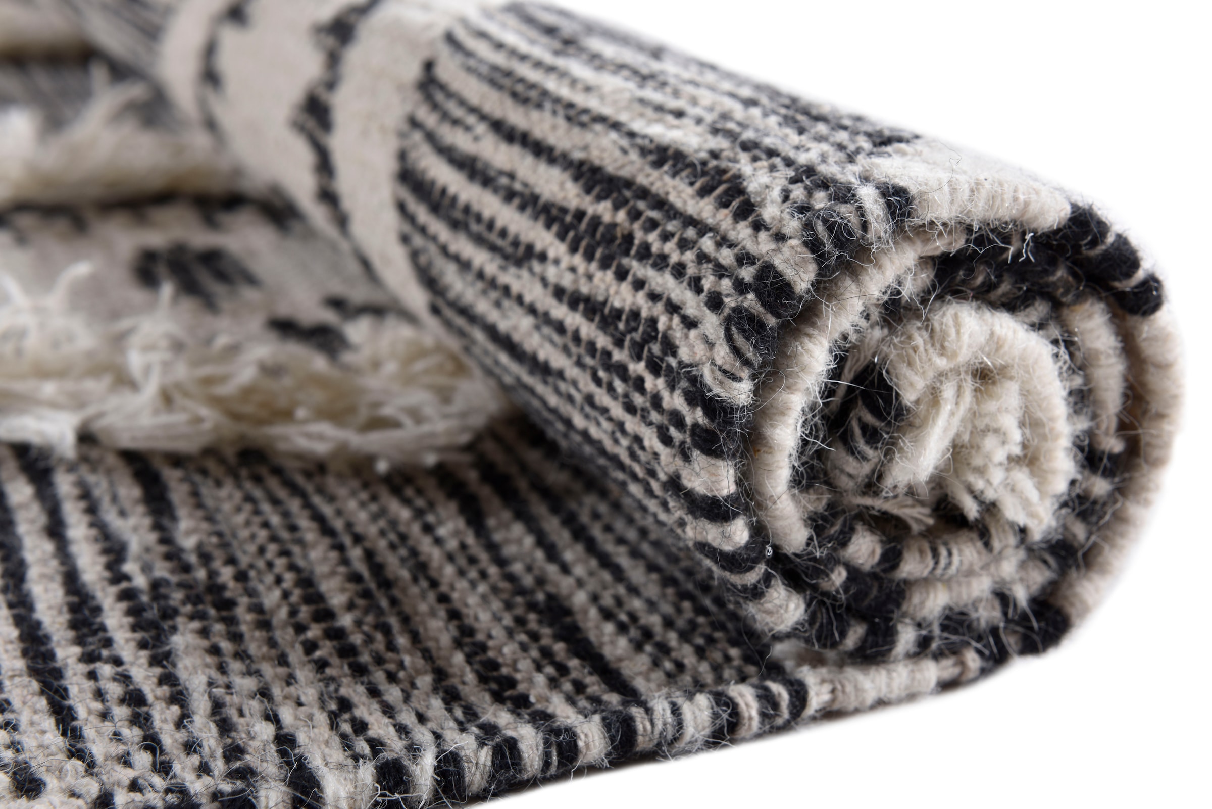 THEKO Wollteppich »Mora - 14019« rechteckig 10 mm Höhe Handweb Teppich, reine Wolle, handgewebt, Rauten Design, mit Fransen