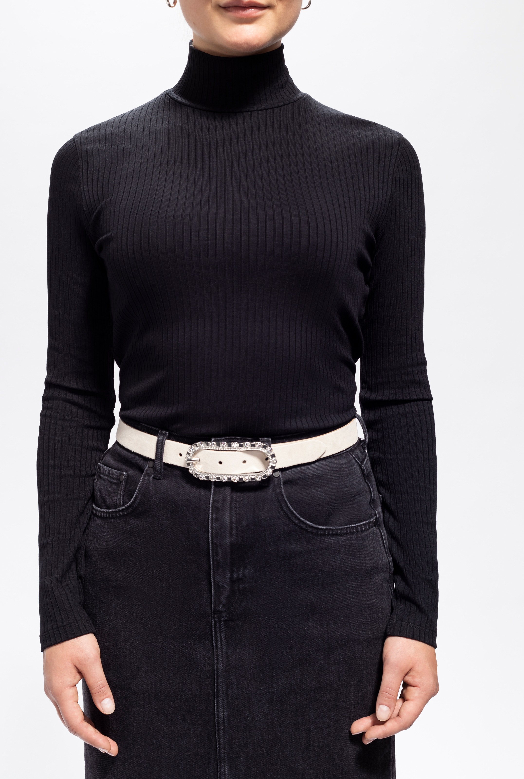 Tamaris Ledergürtel, femininer Look, Schließe mit Glitzersteinen besetzt