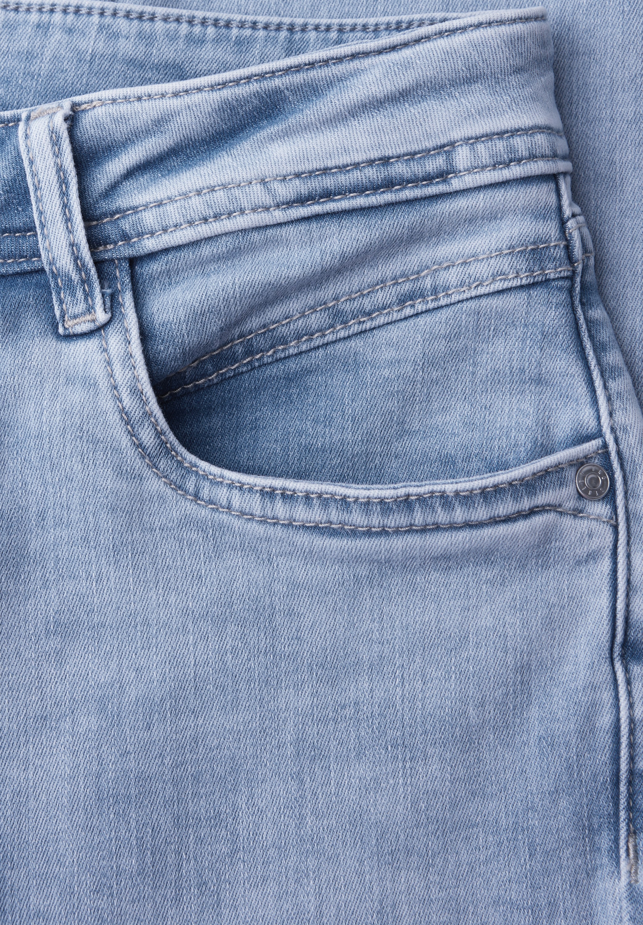 STREET ONE Slim-fit-Jeans »Style York« im Five-Pocket Style