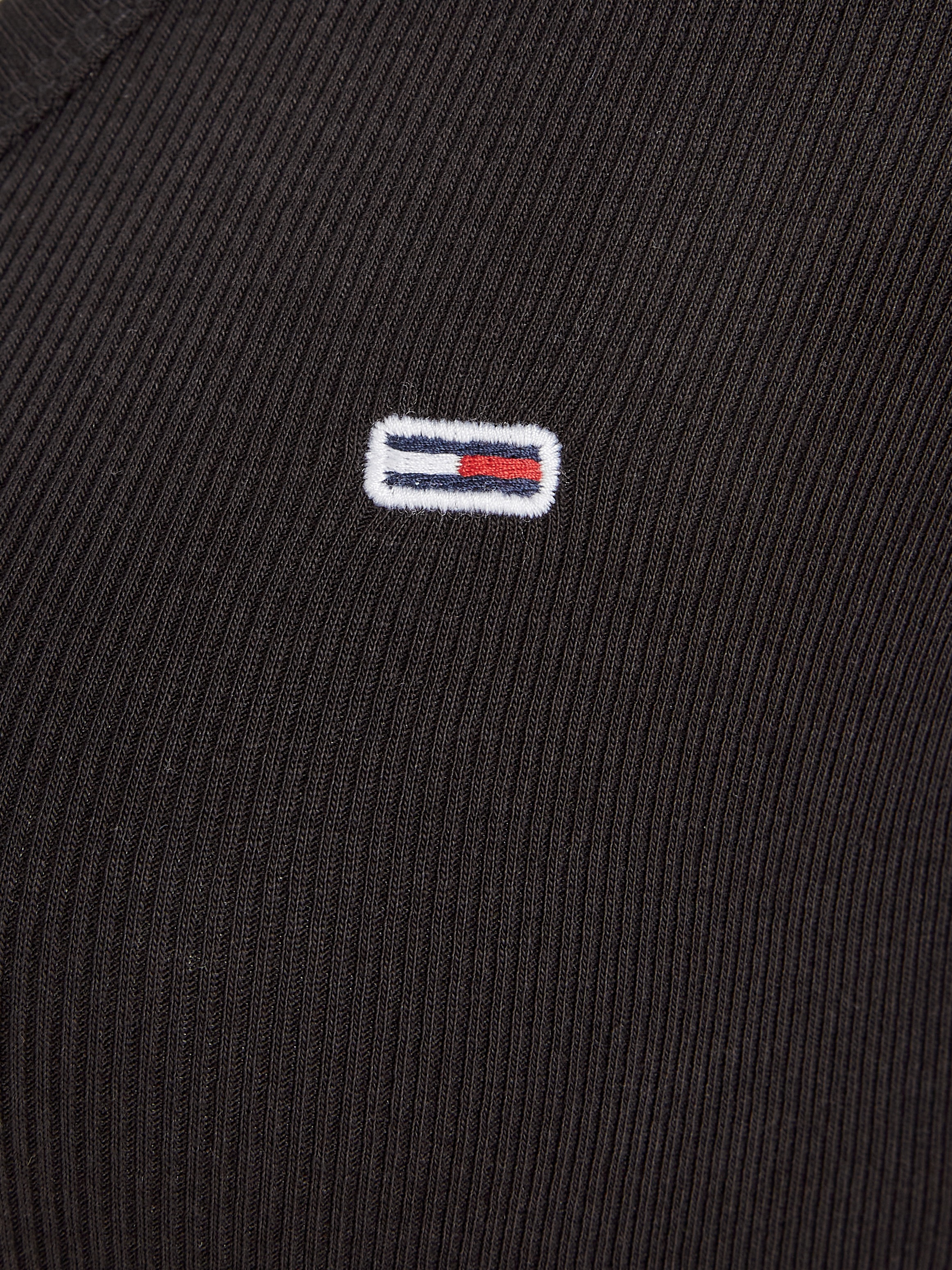 Tommy Jeans Langarmshirt »TJW SLIM ESSENTIAL RIB V LS«, mit Logostickerei