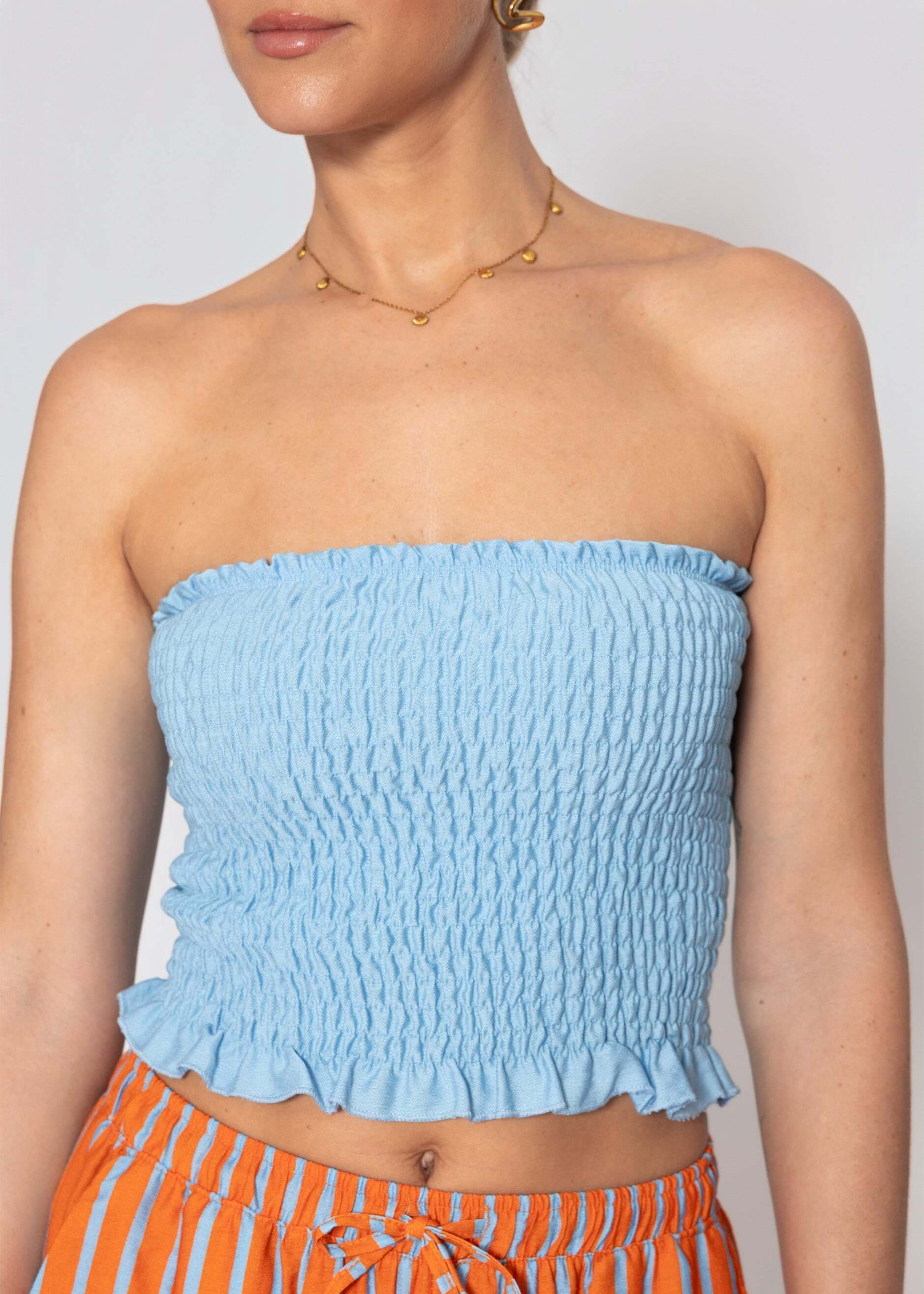 SASSYCLASSY T-Shirt »Gesmoktes Bandeau-Top« Figurbetontes trägerloses Top mit Raffungen und geradem Ausschnitt