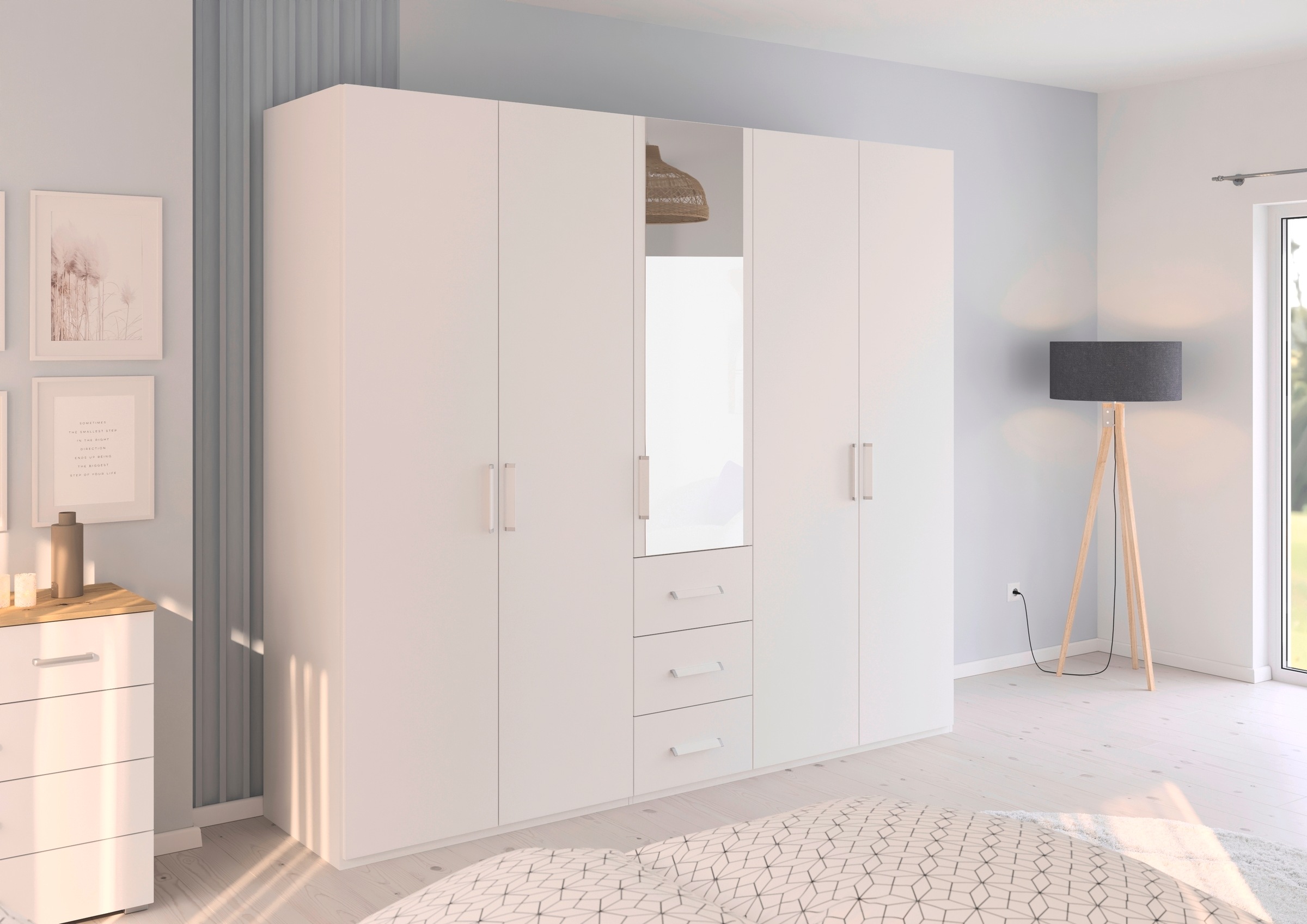 rauch Drehtürenschrank »Kleiderschrank Schrank Garderobe Schlafzimmerschrank EVELYN«, (in 2 Höhen 197 oder 210 cm erhältlich), in elegantem Stil mit Schubladen 3 Breiten und 2 Höhen MADE IN GERMANY