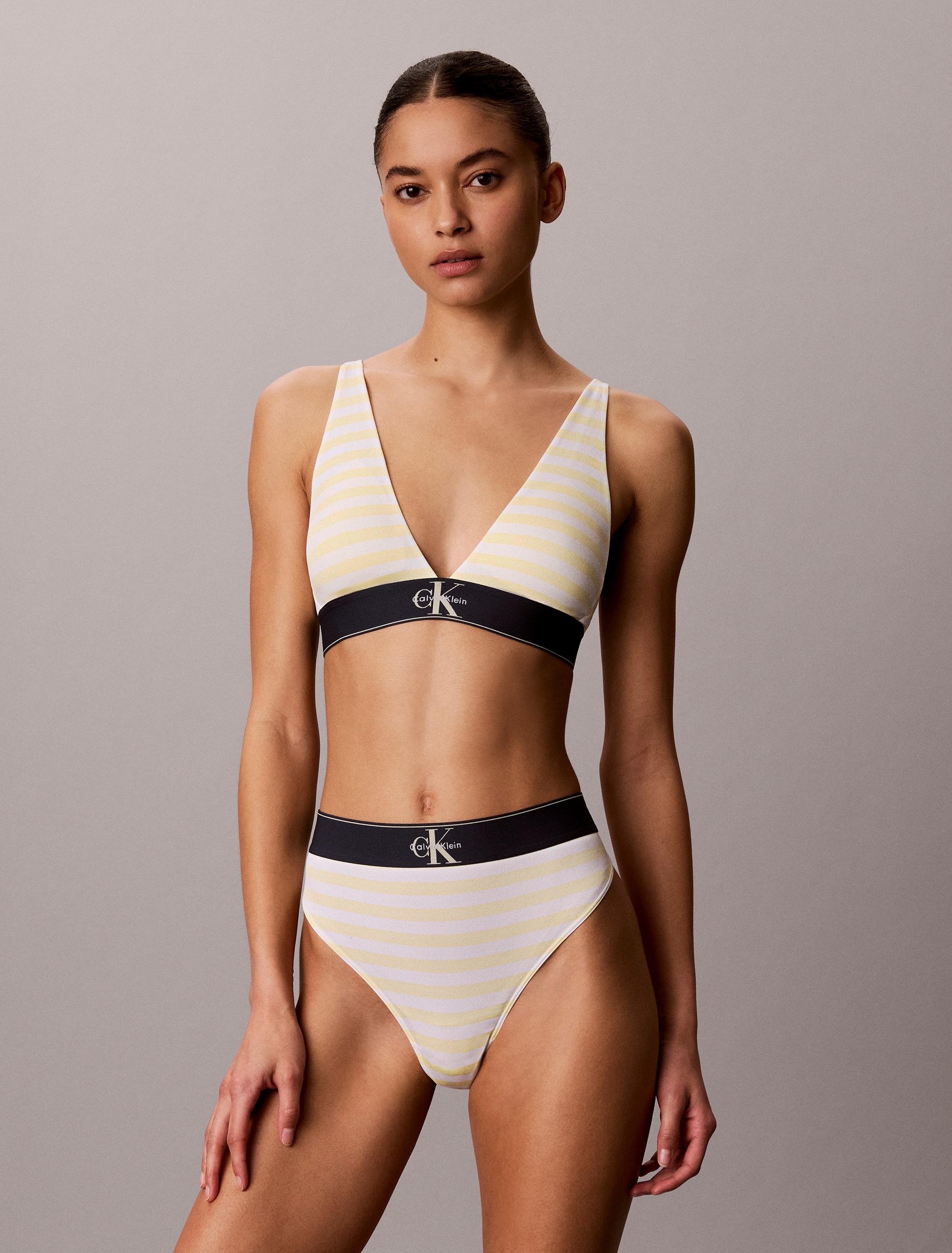 Calvin Klein Underwear Triangel-BH »LIGHTLY LINED TRIANGLE« Körpernahe Passform mit verstellbaren Trägern