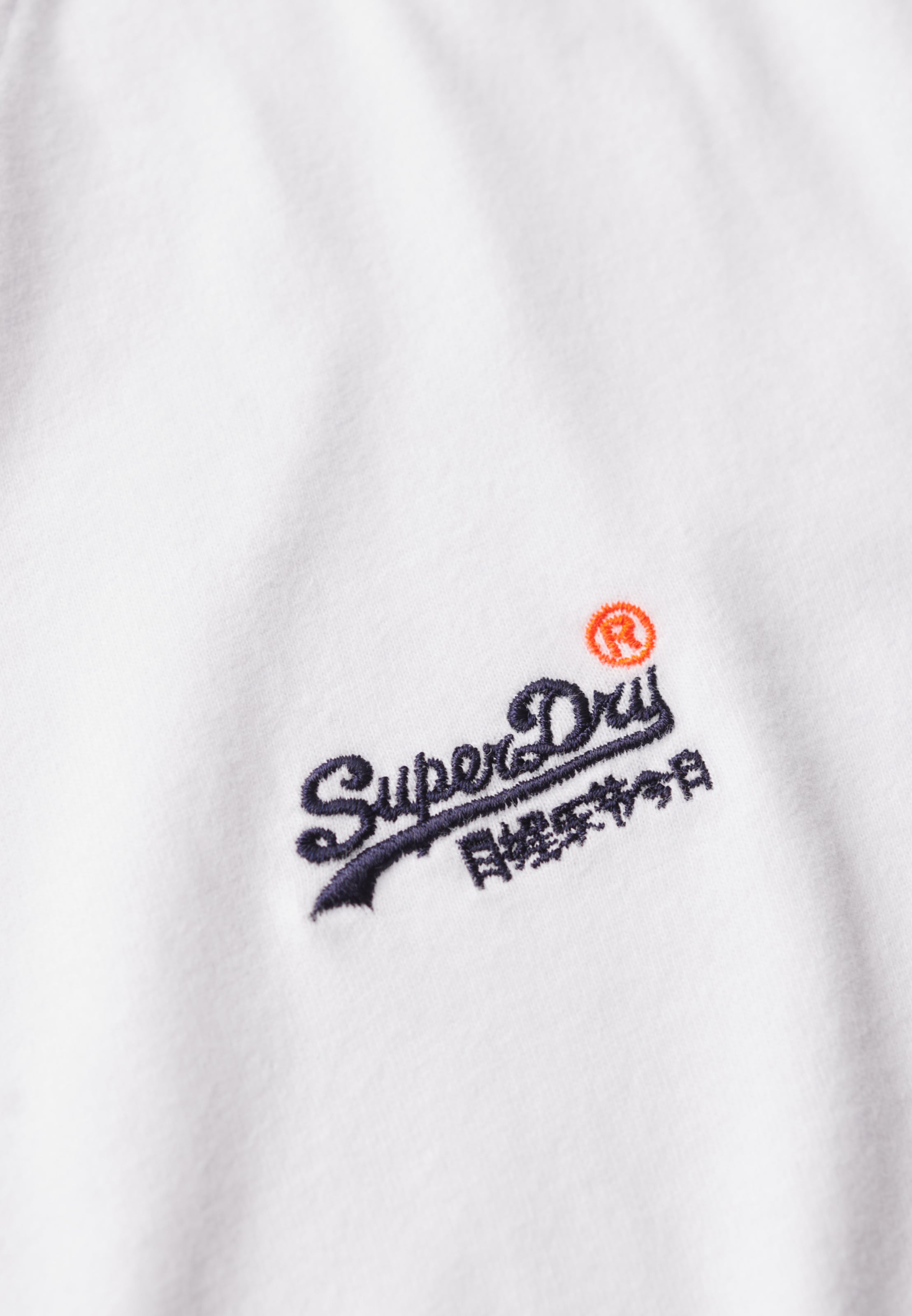 Superdry Rundhalsshirt »ESSENTIAL CONTRAST EMB TEE«
