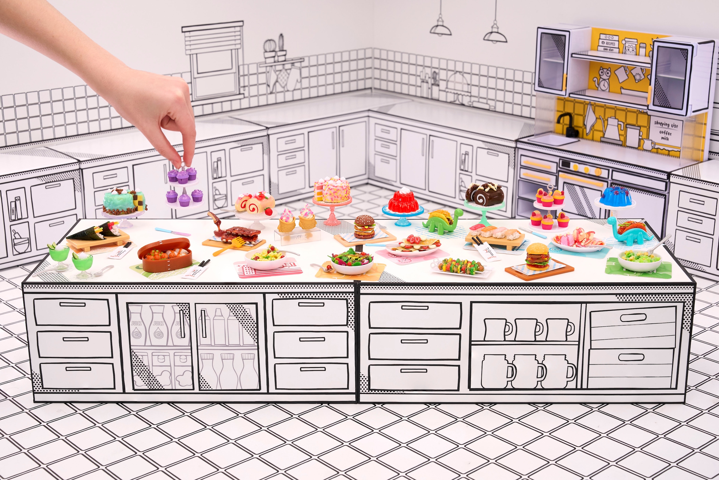 MGA ENTERTAINMENT Kreativset »MGA's Miniverse - Make It Mini Foods: Cafe in PDQ Series 3B«, sortierte Lieferung