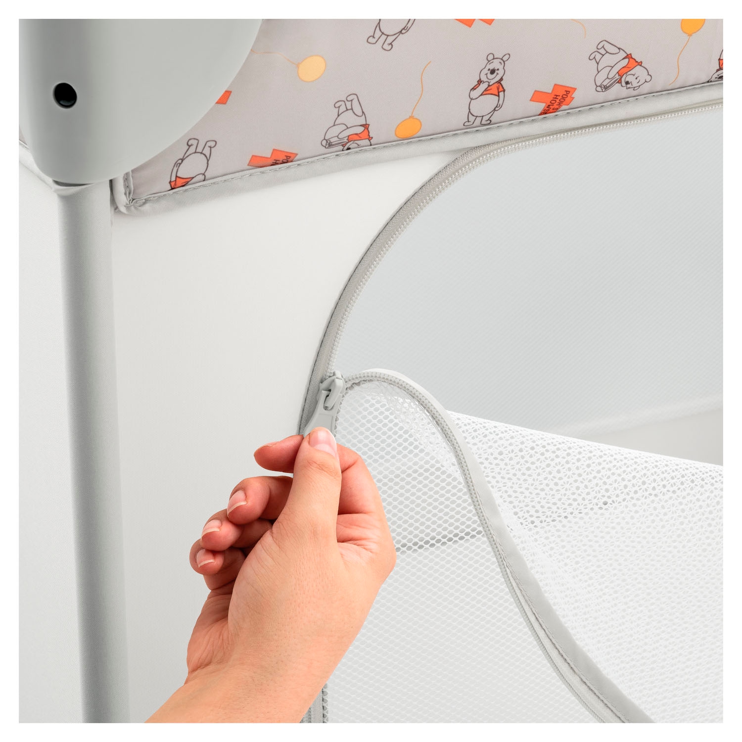Hauck Baby-Reisebett »Dream N Play Plus, Disney Pooh Friends Beige«