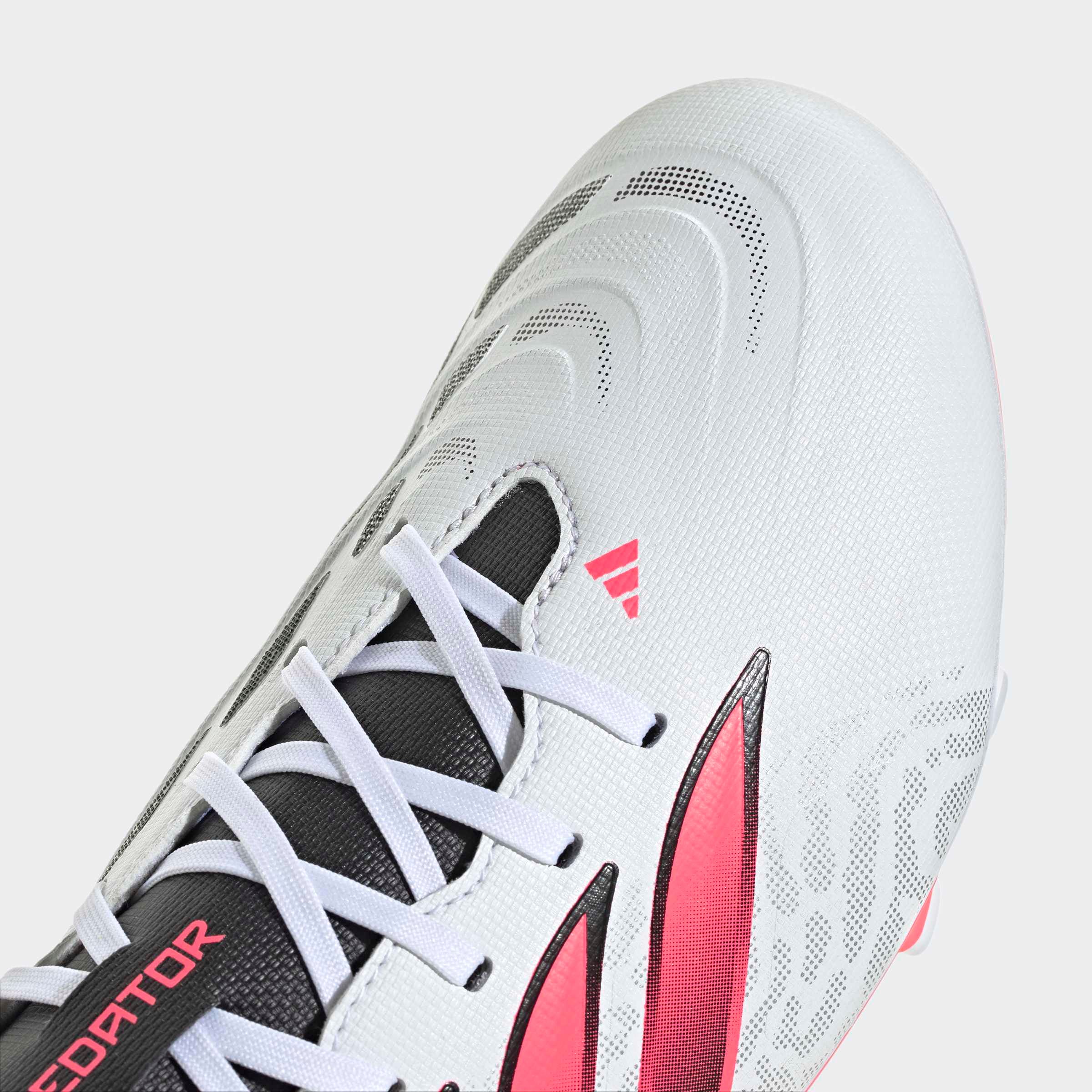 adidas Performance Fußballschuh »PREDATOR CLUB , FESTE BÖDEN/GEMISCHTE BÖDEN«  für viele verschiedene Böden geeignet