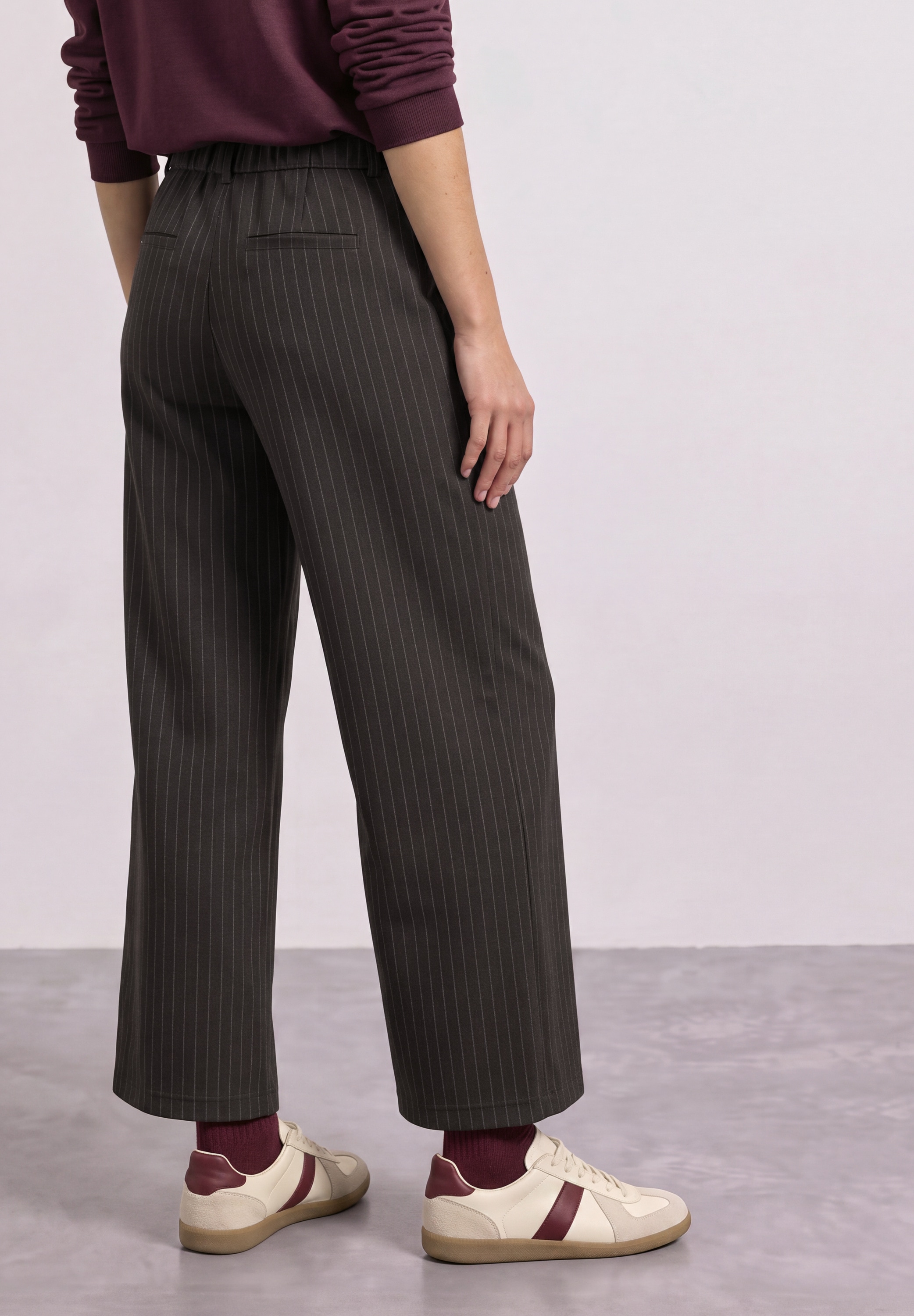 STREET ONE Stoffhose »Style Emee«  mit Streifen und weitem Bein