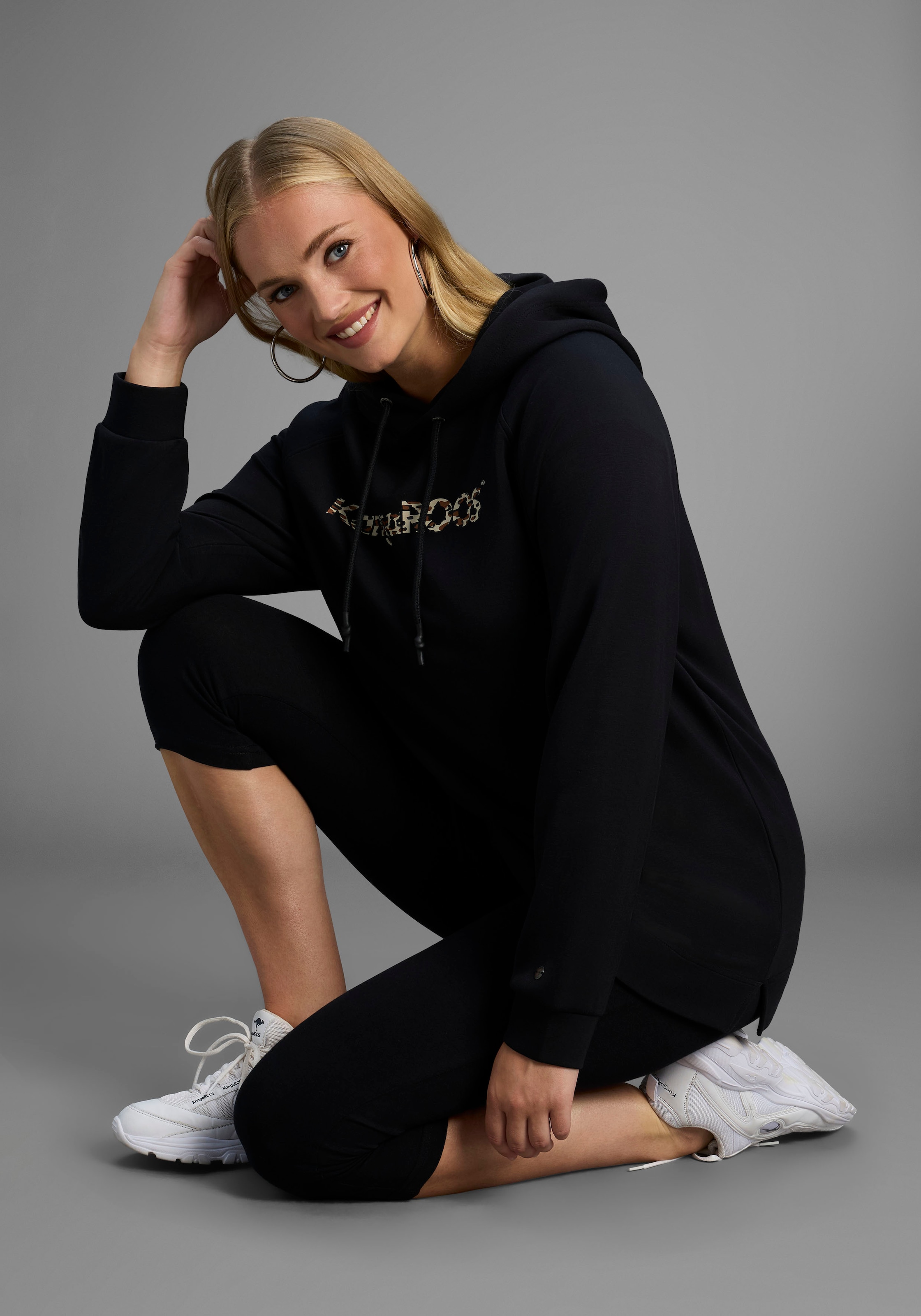 KangaROOS Kapuzensweatshirt, aus glatter Sweatware, große Größen